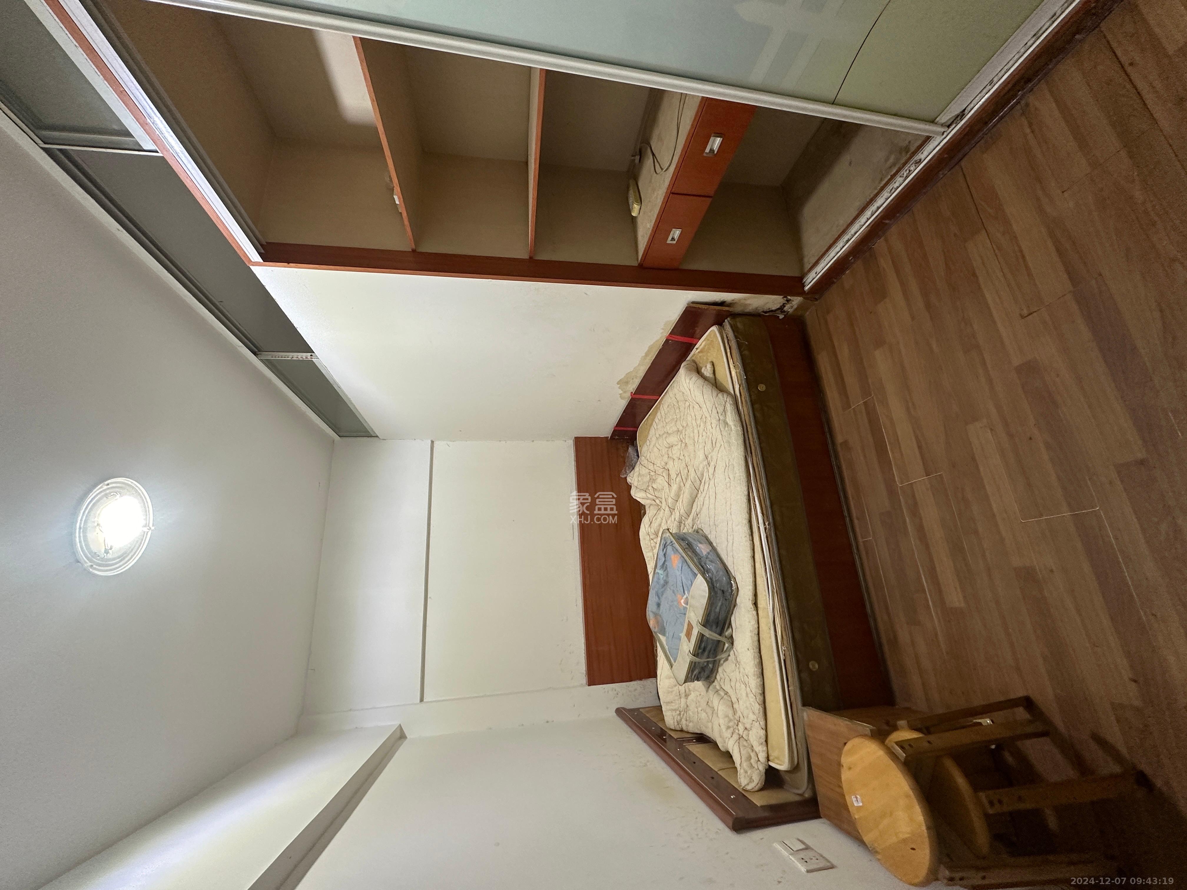 聚福园  3室2厅2卫    3000.0元/月室内图