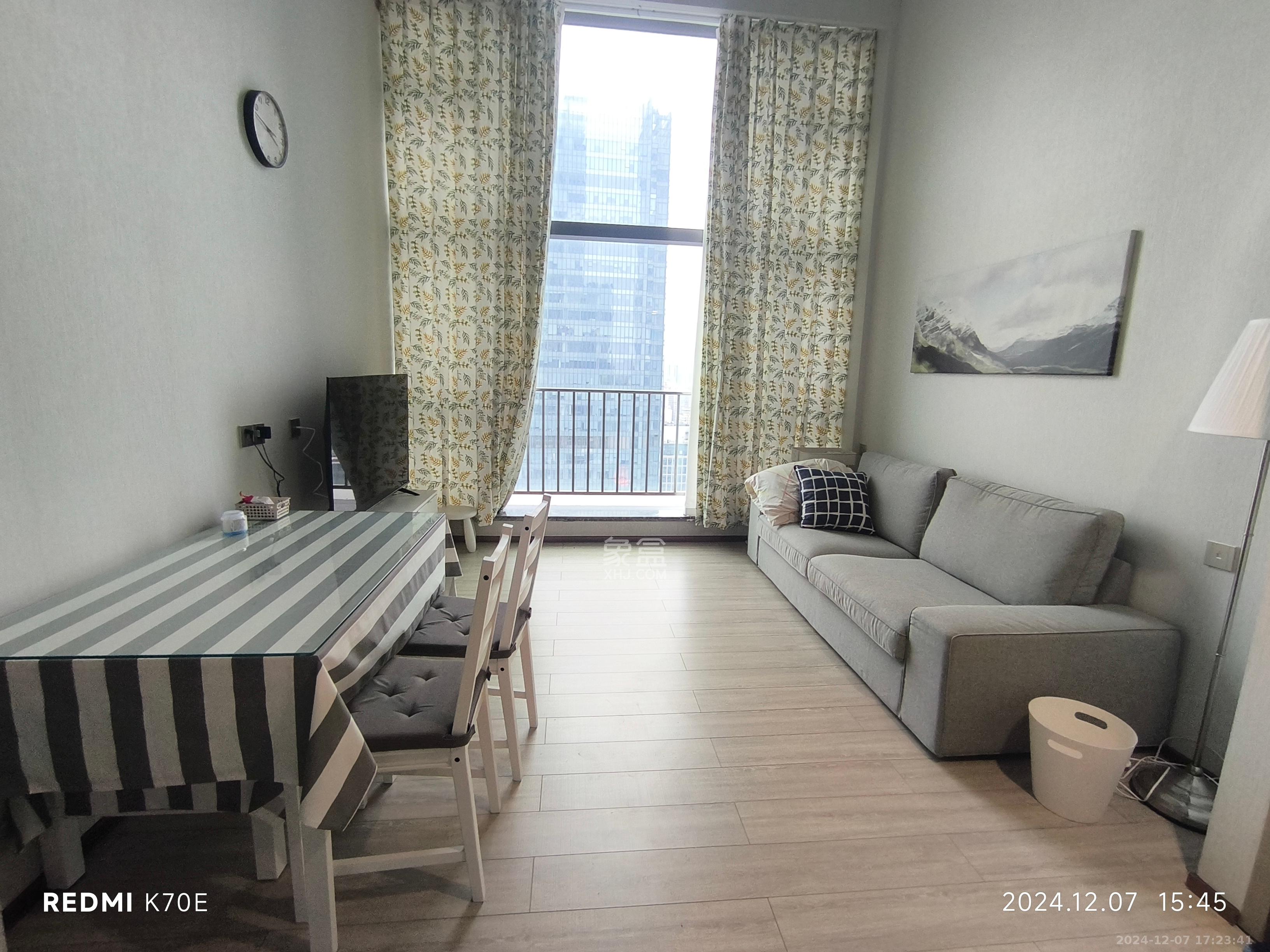 华远华时代 3室1厅1卫 5500.0元/月 华远华时代 3室1厅1卫 5500.0元/月室内图