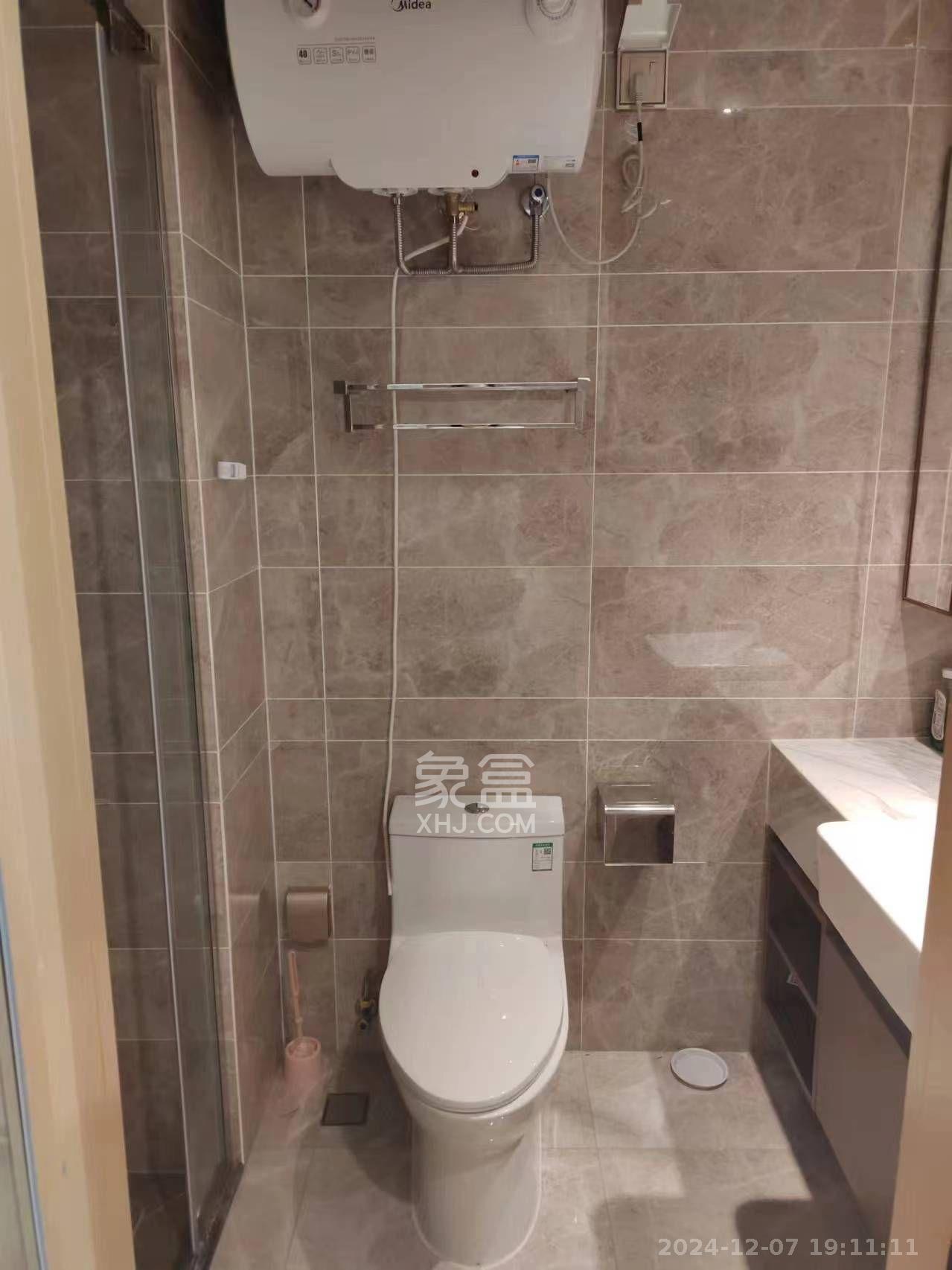 创世纪广场 1室1厅1卫 1600.0元/月 创世纪广场 1室1厅1卫 1600.0元/月室内图