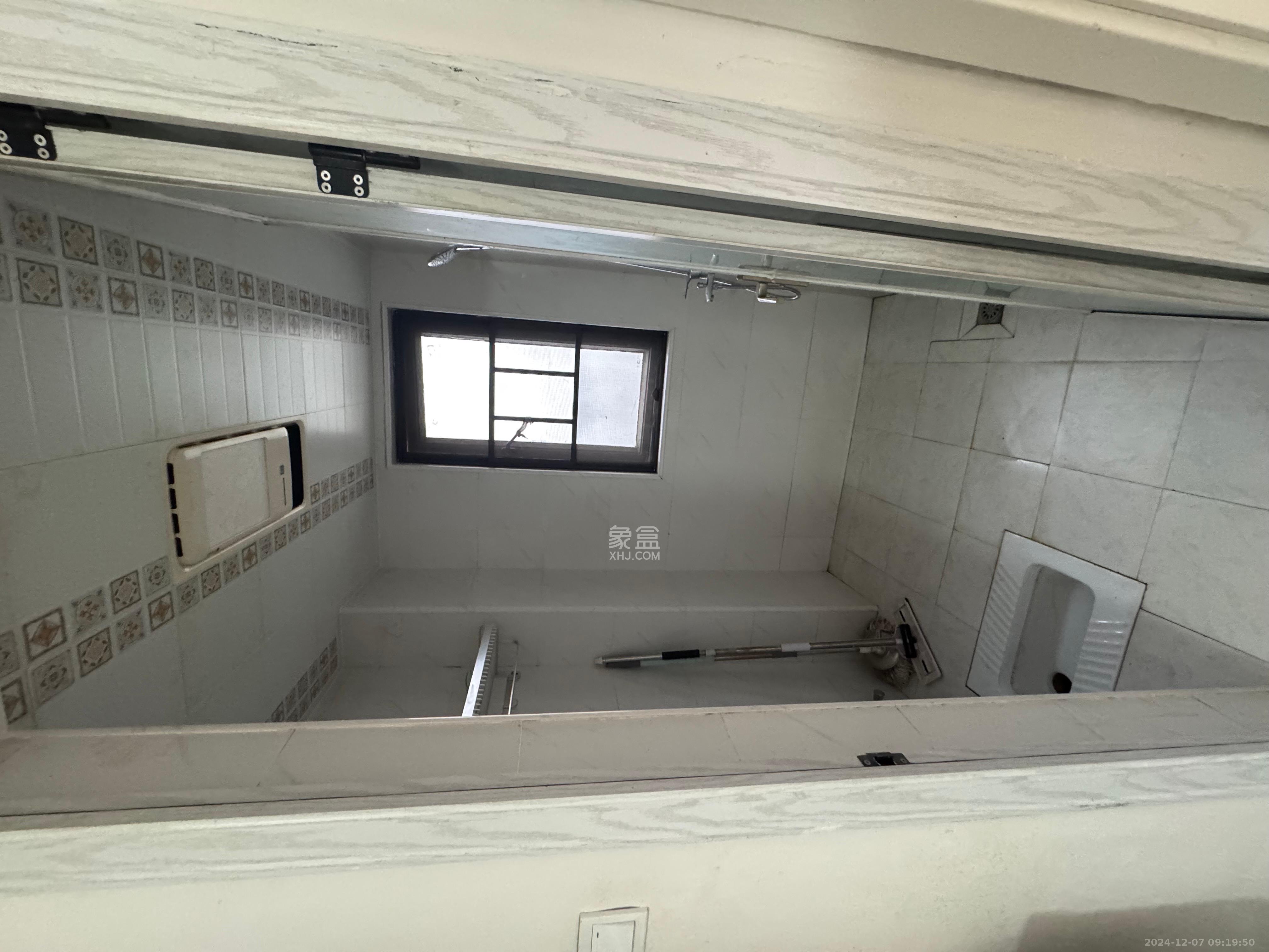 阳光城尚东湾青云苑  4室2厅2卫    2500.0元/月 阳光城尚东湾青云苑  4室2厅2卫    2500.0元/月室内图