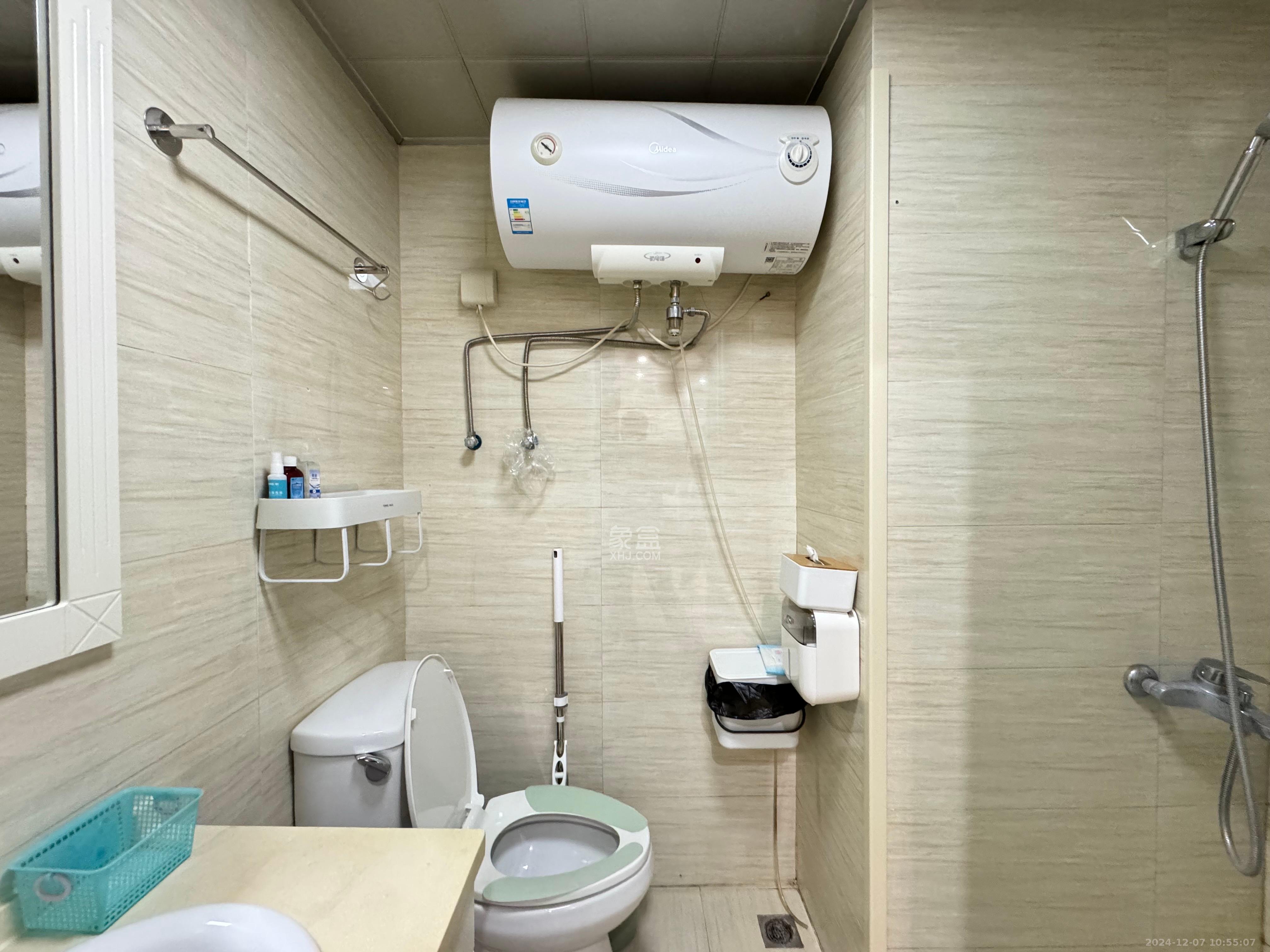 中建木莲工社  1室1厅1卫   1800.00元/月室内图