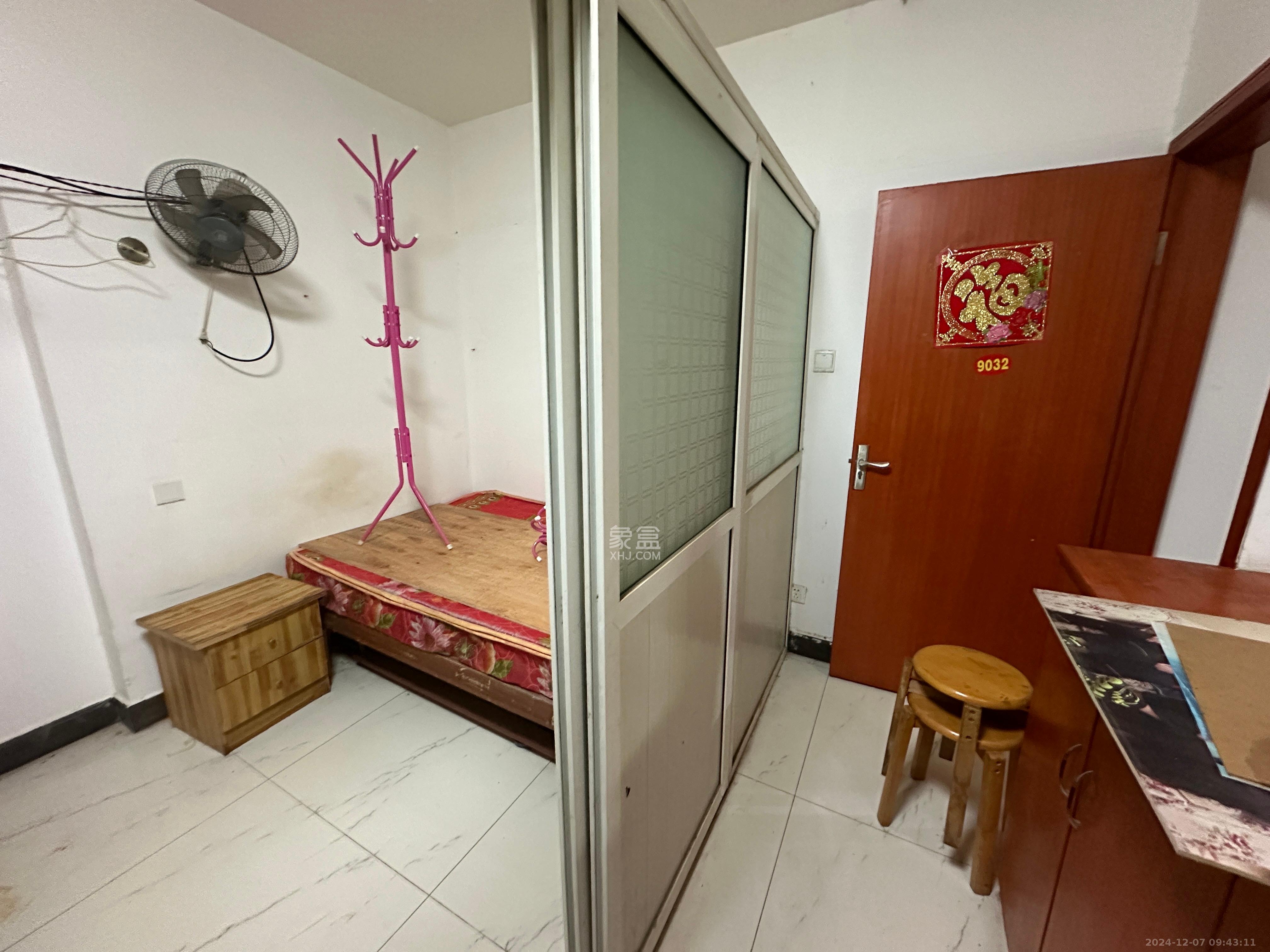 聚福园 3室2厅2卫 3000.0元/月 聚福园 3室2厅2卫 3000.0元/月室内图