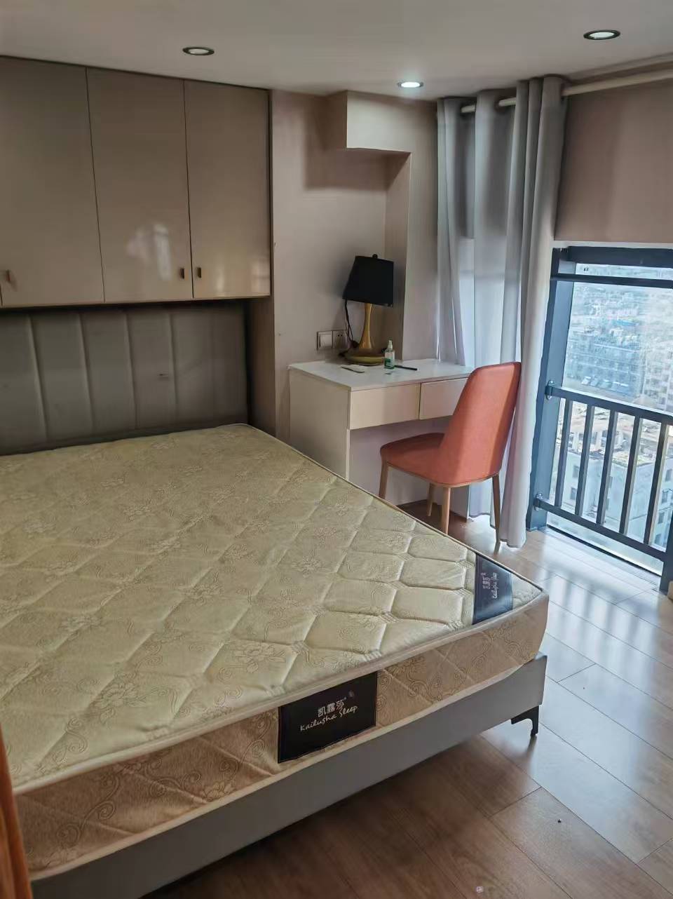 青春里 2室1厅1卫 1600.0元/月 青春里 2室1厅1卫 1600.0元/月室内图