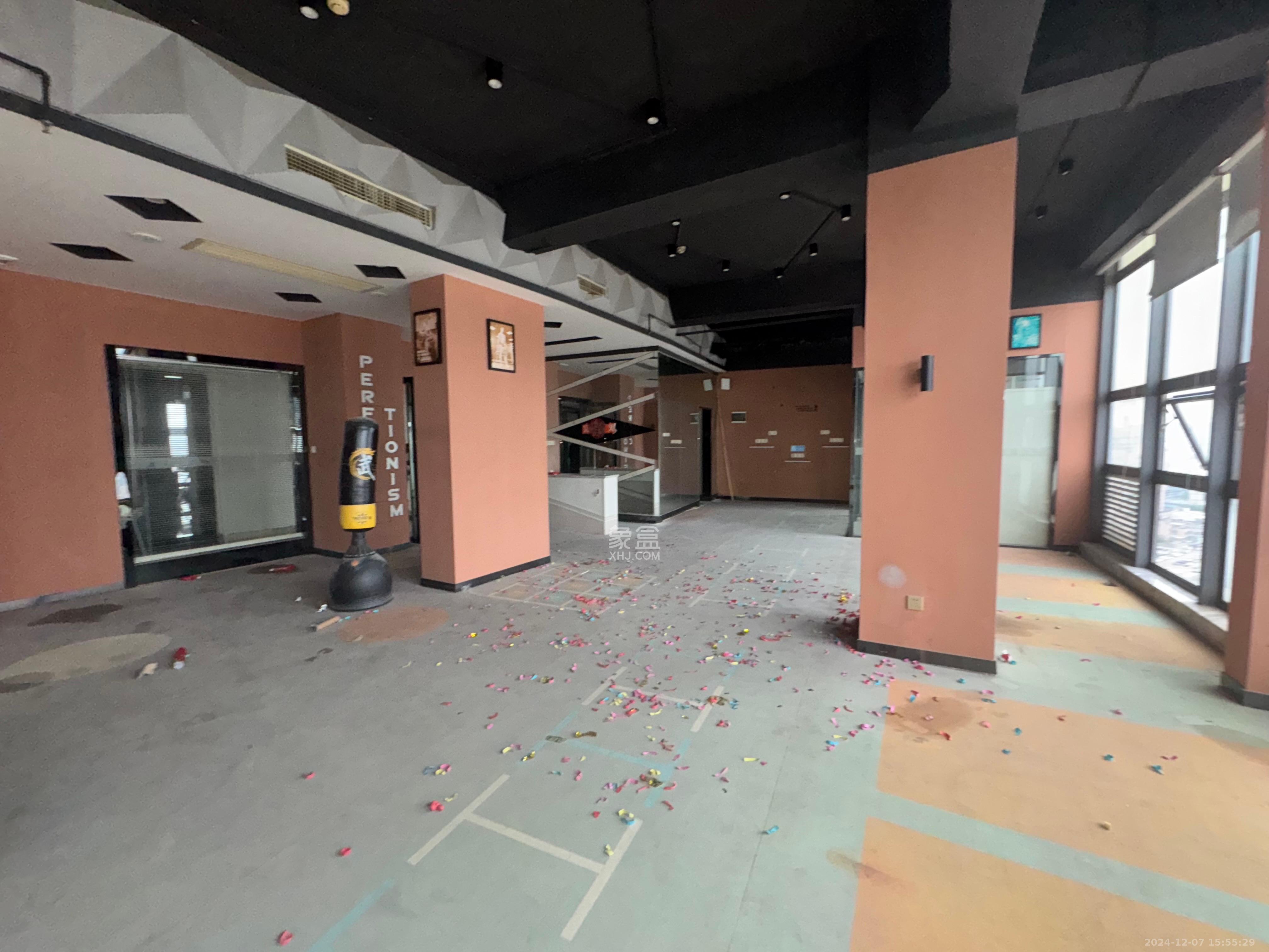 年华世嘉酒店（原：延年世嘉酒店）  3室1厅1卫   5000.00元/月室内图