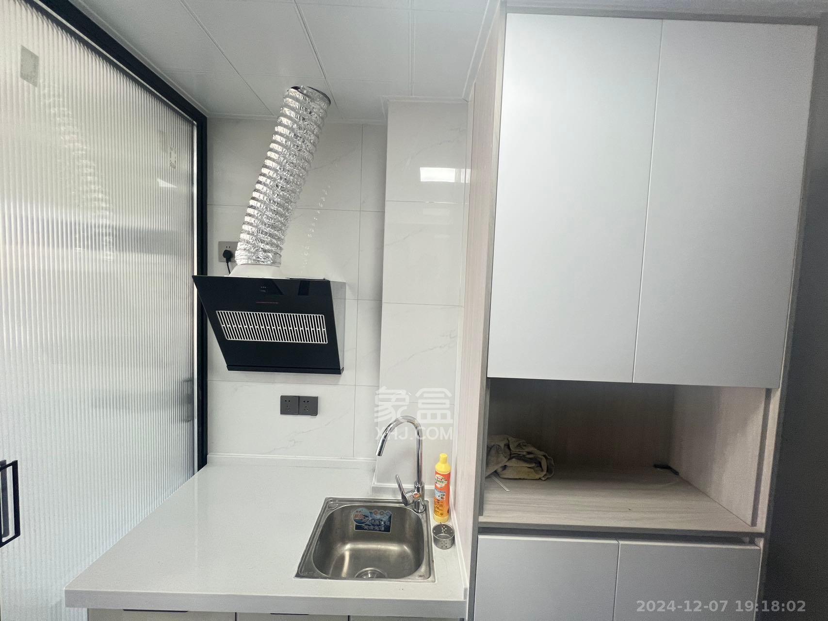 创世纪广场 1室1厅1卫 1500.0元/月 创世纪广场 1室1厅1卫 1500.0元/月室内图