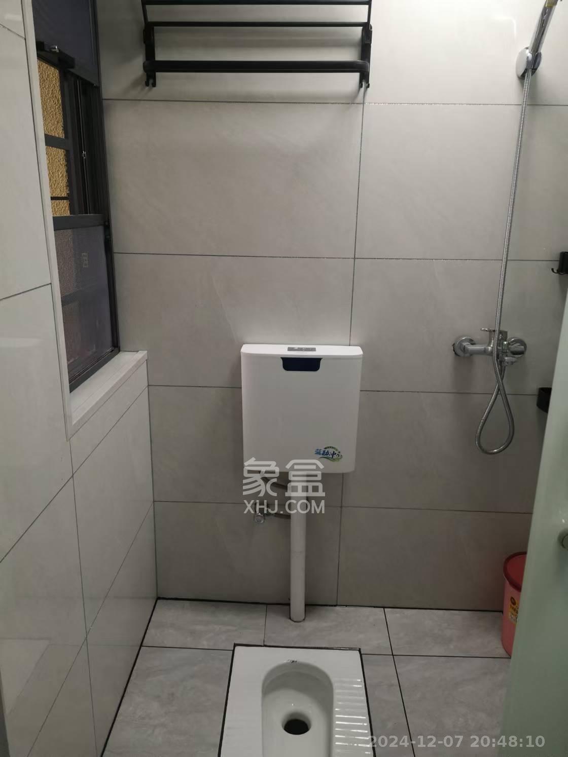 金南家园三期 1室1厅1卫 1000.0元/月 金南家园三期 1室1厅1卫 1000.0元/月室内图