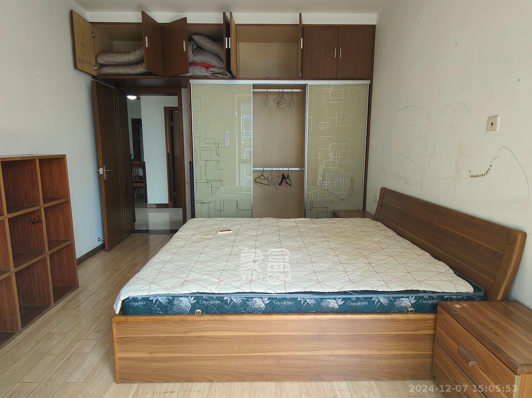 湘江北尚  2室2厅1卫    2900.0元/月室内图