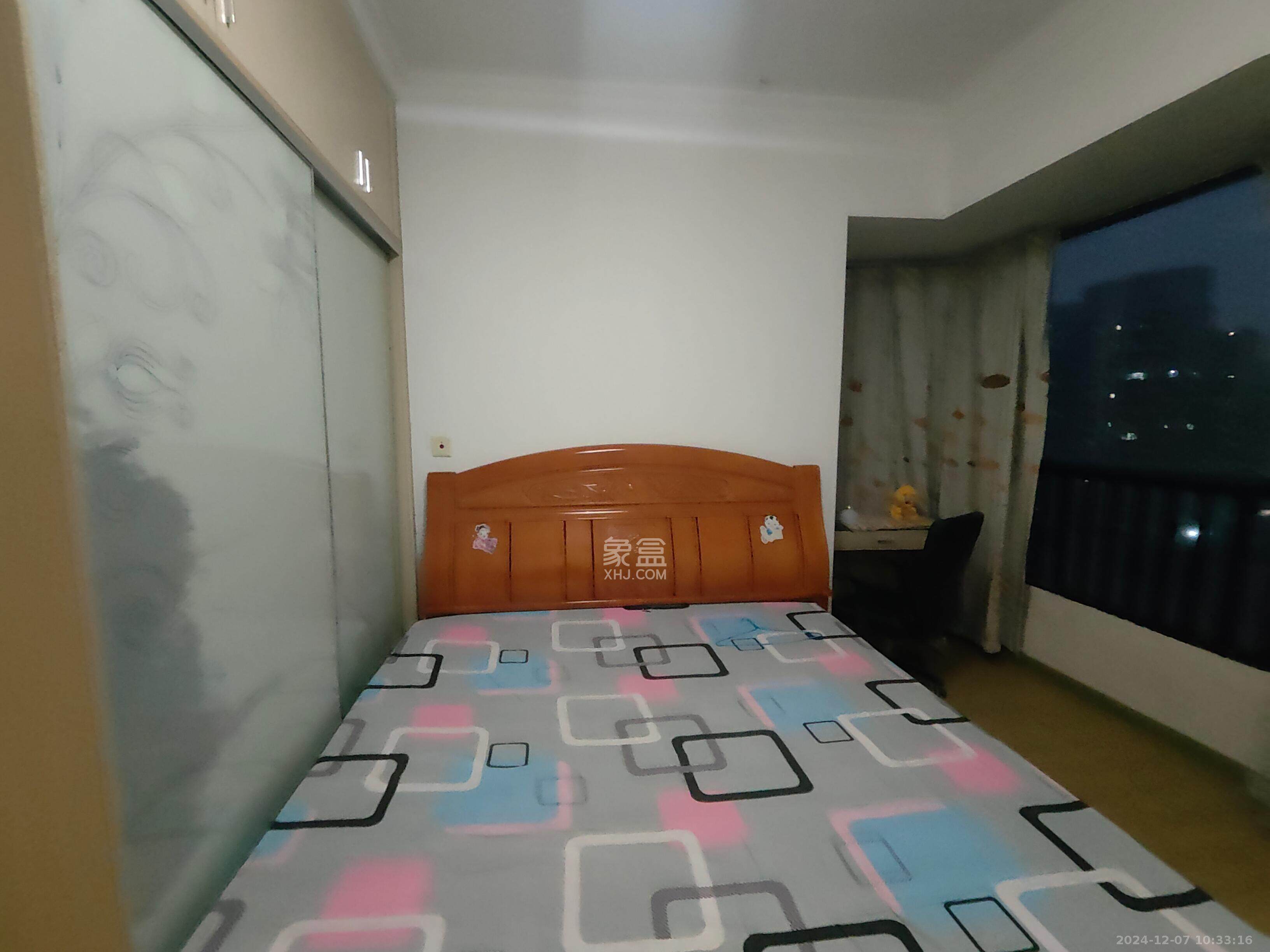 勤诚达新界  2室2厅1卫    1800.0元/月室内图
