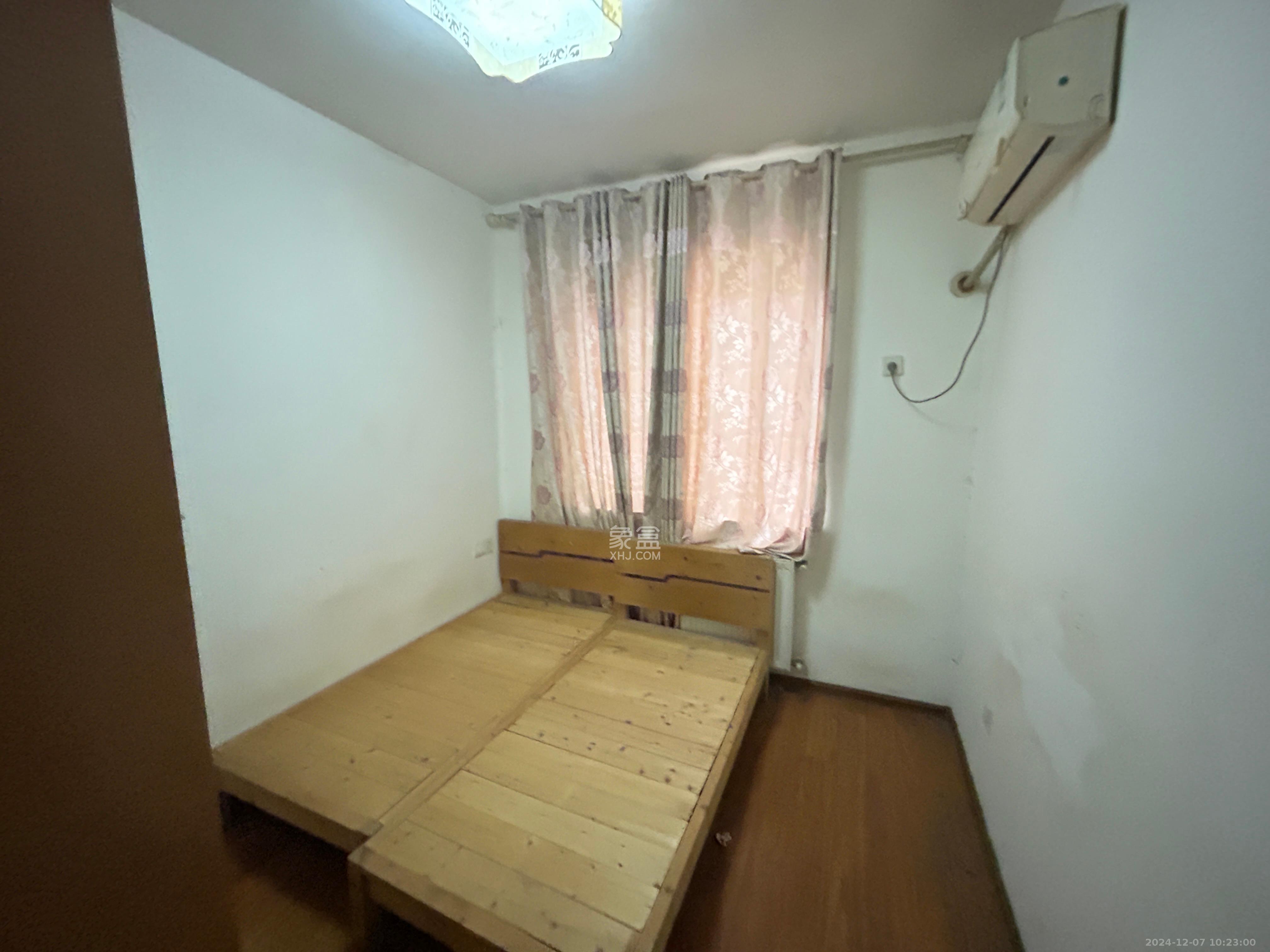 南湖雅苑 3室2厅2卫 1600.0元/月 南湖雅苑 3室2厅2卫 1600.0元/月室内图