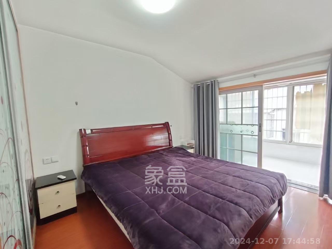 湘绣城  2室2厅1卫    1200.0元/月 湘绣城  2室2厅1卫    1200.0元/月室内图