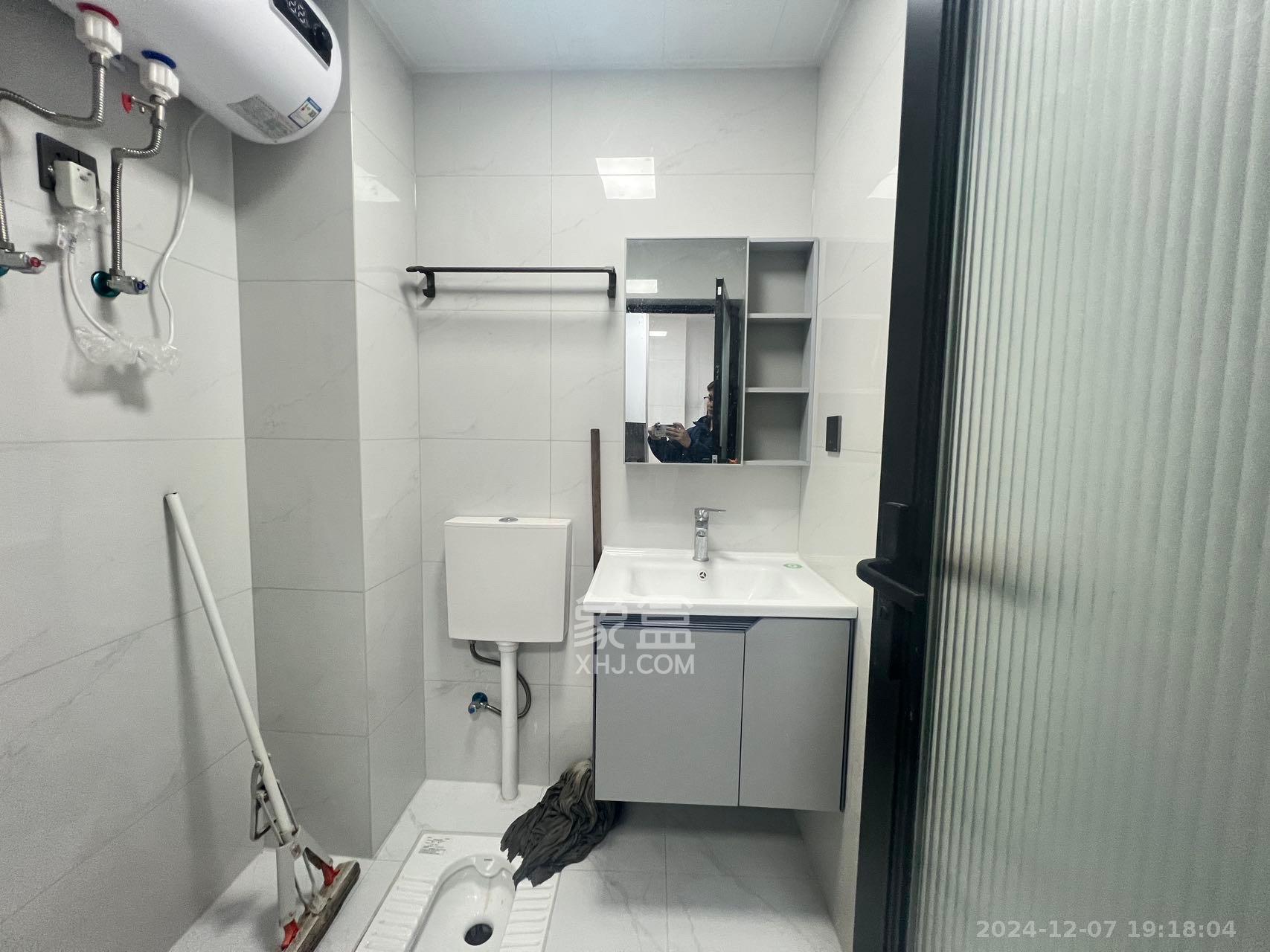 创世纪广场 1室1厅1卫 1500.0元/月 创世纪广场 1室1厅1卫 1500.0元/月室内图