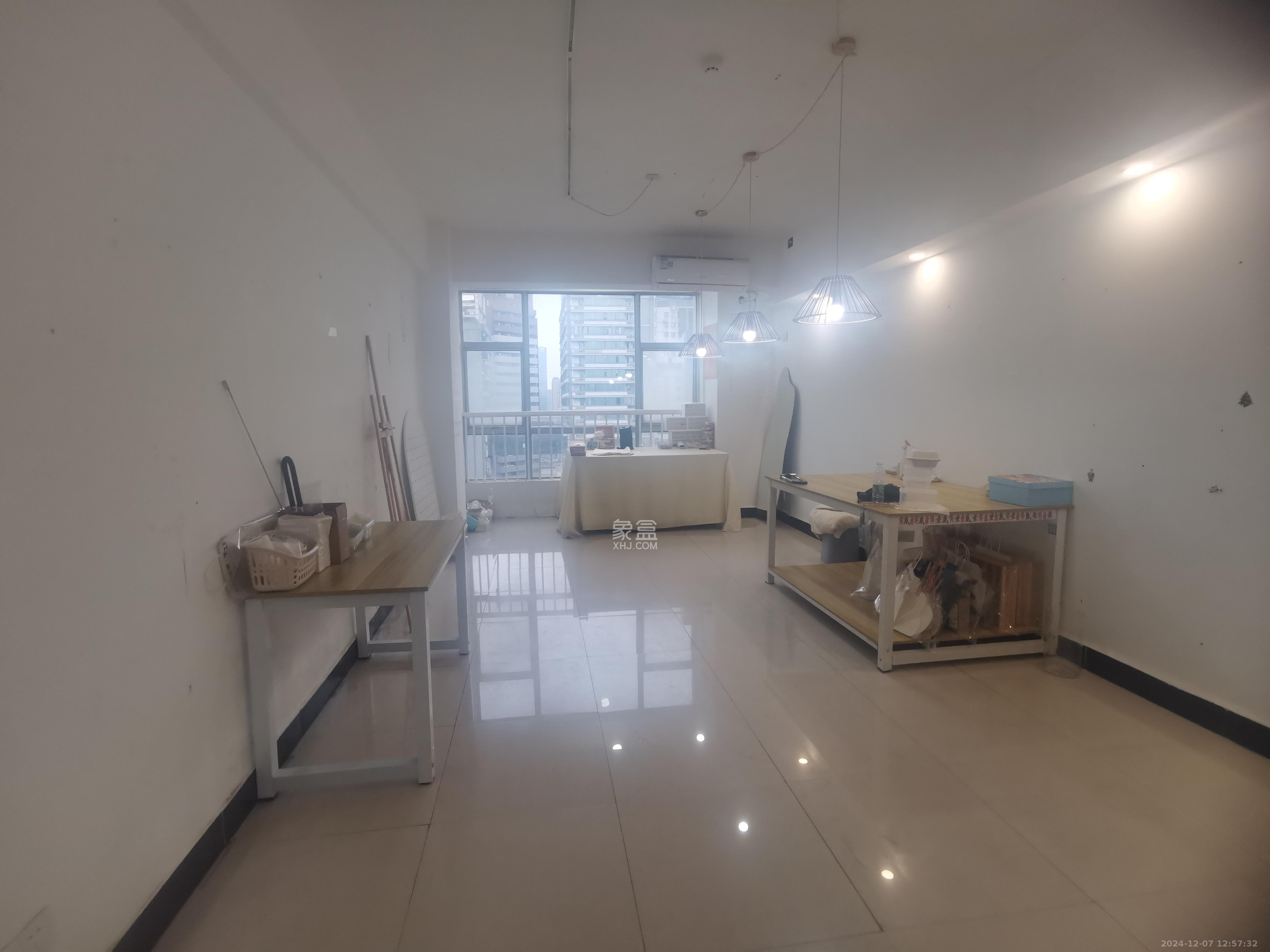 五一新干线 1室0厅1卫 2600.0元/月 五一新干线 1室0厅1卫 2600.0元/月室内图