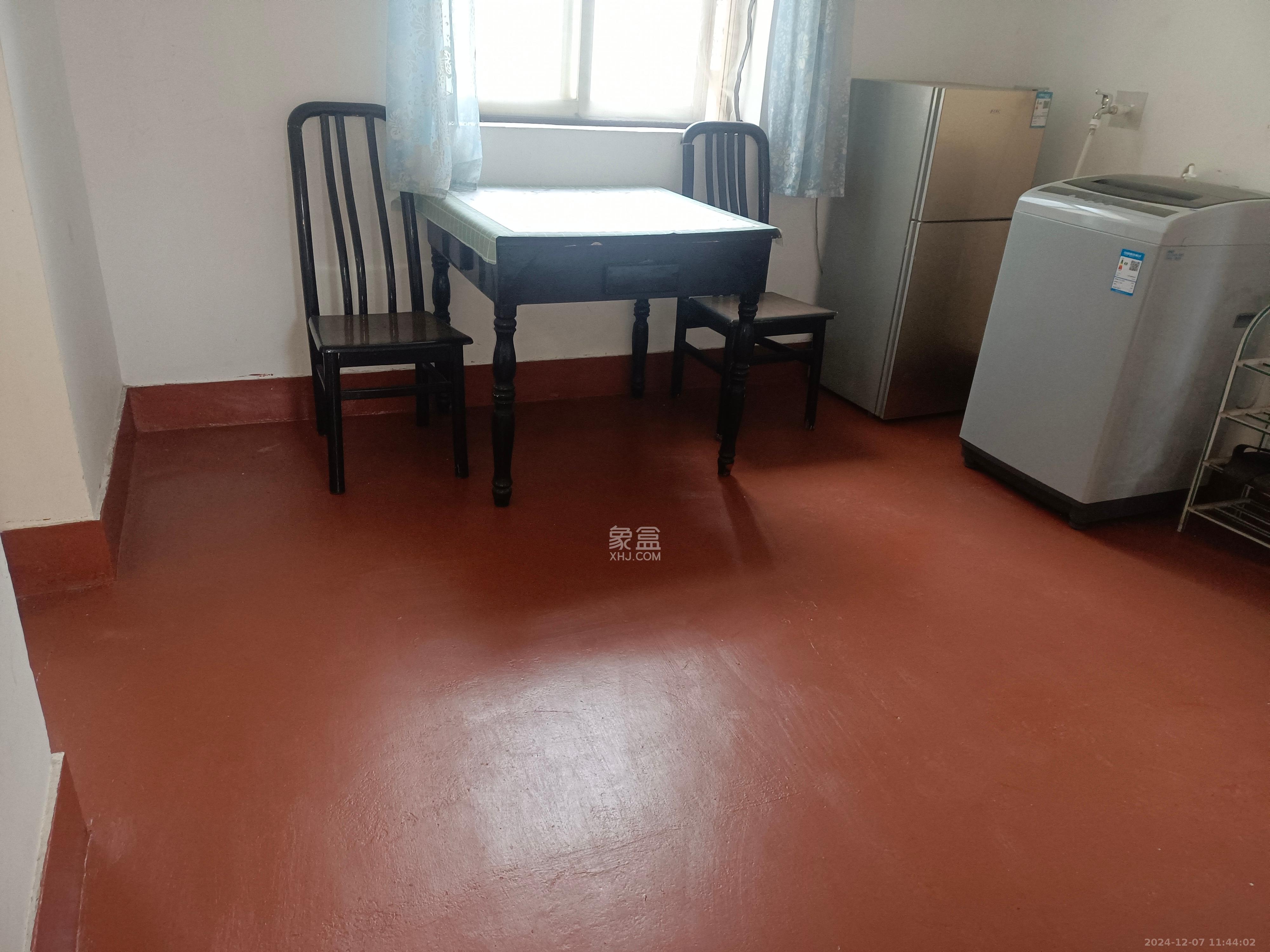 东风路汽电宿舍  2室1厅1卫   1500.00元/月室内图