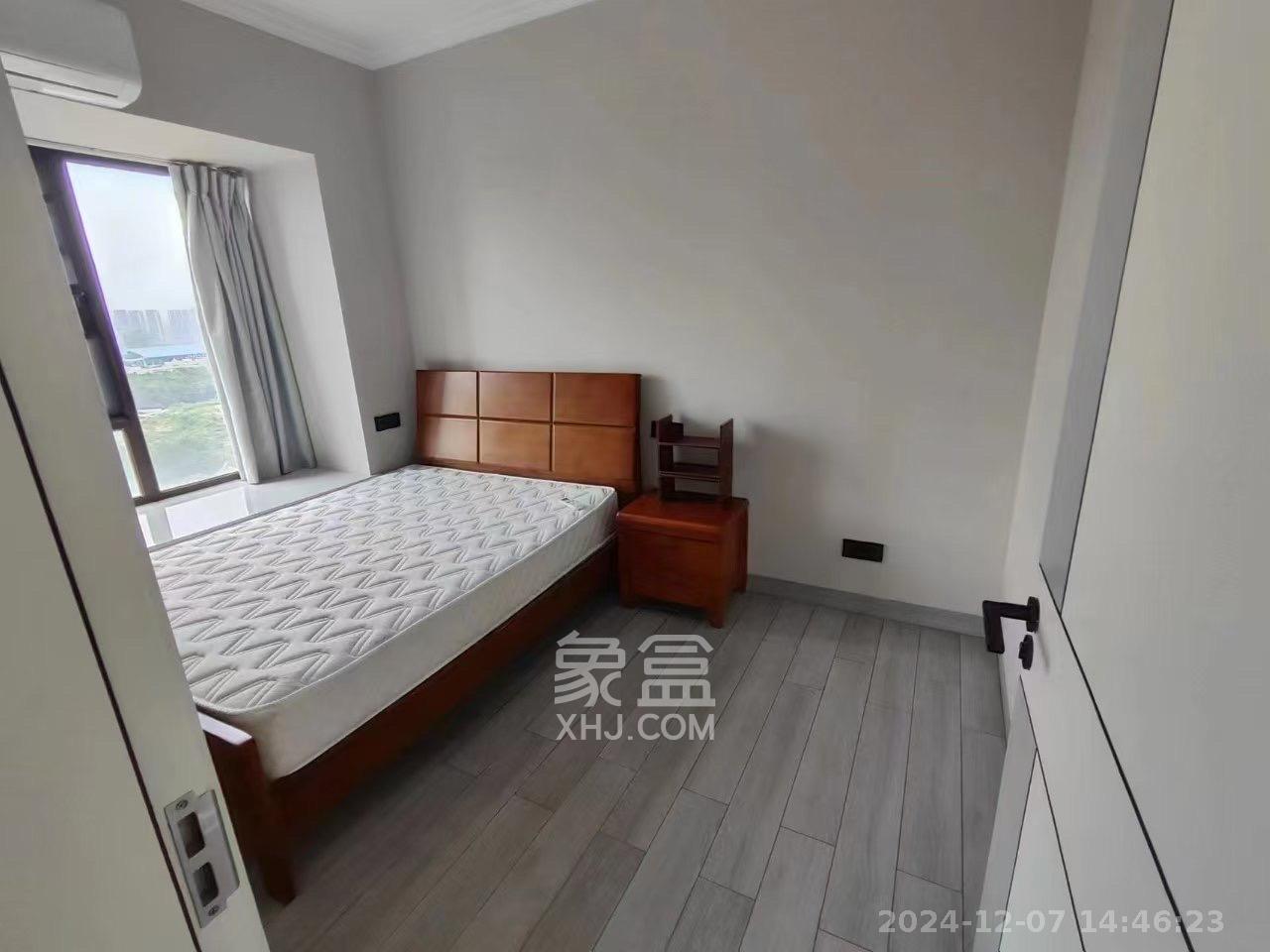 梅溪盛荟  3室2厅1卫   3100.00元/月室内图