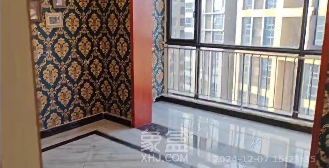 德思勤城市广场(宝格丽公寓) 3室1厅1卫 2500.0元/月 德思勤城市广场(宝格丽公寓) 3室1厅1卫 2500.0元/月室内图