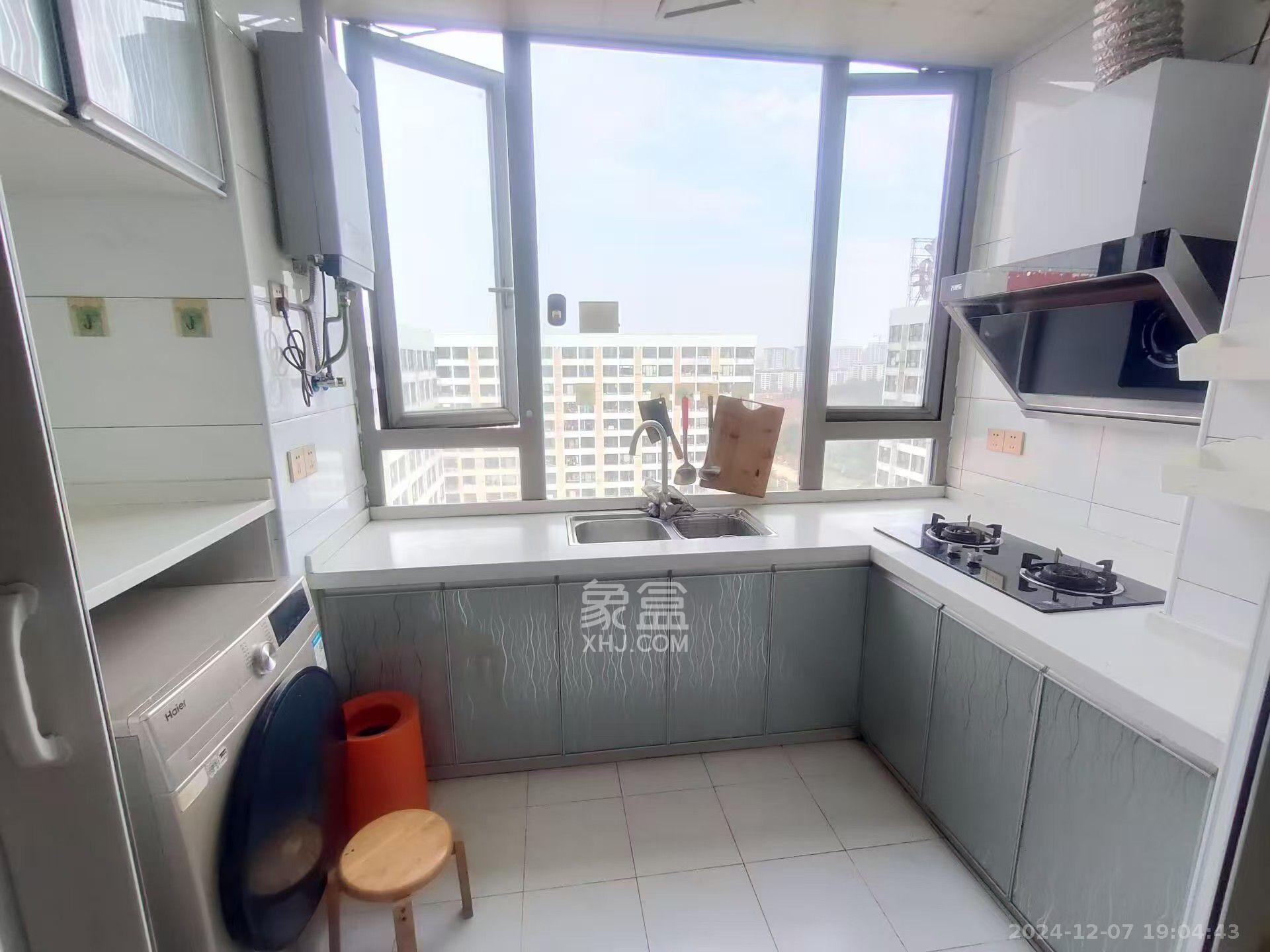 怡海星城 1室1厅1卫 800.0元/月 怡海星城 1室1厅1卫 800.0元/月室内图