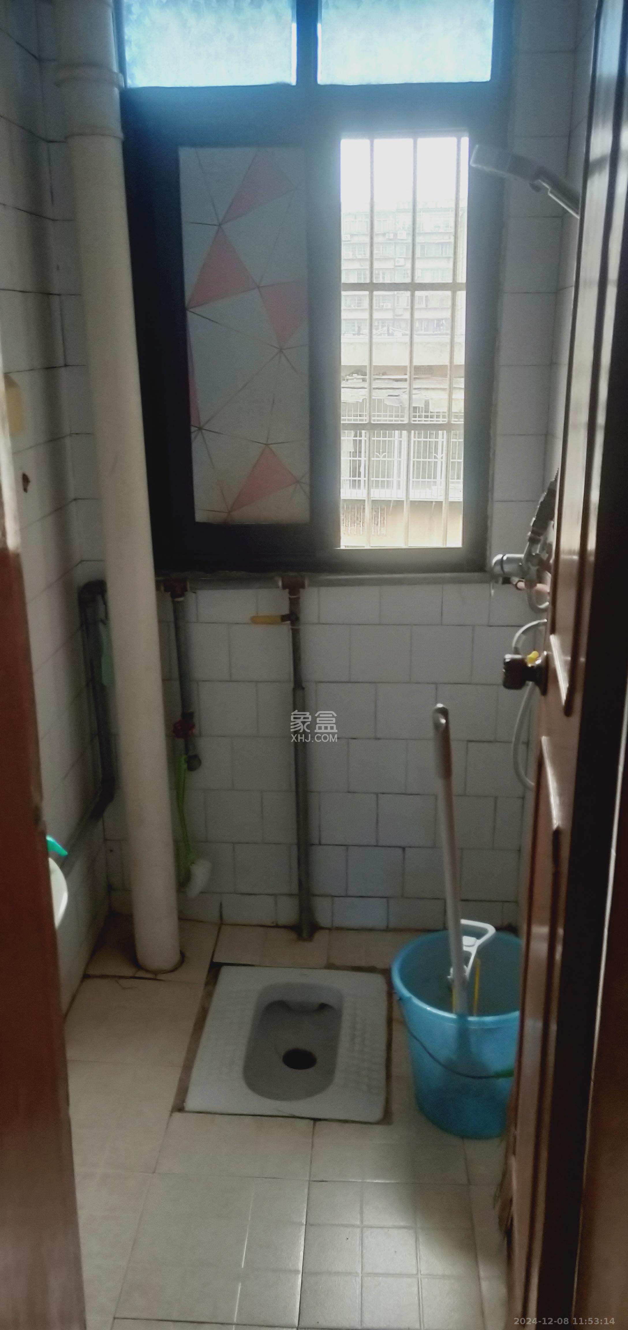 红旗区一片 3室1厅1卫 2600.0元/月 红旗区一片 3室1厅1卫 2600.0元/月室内图