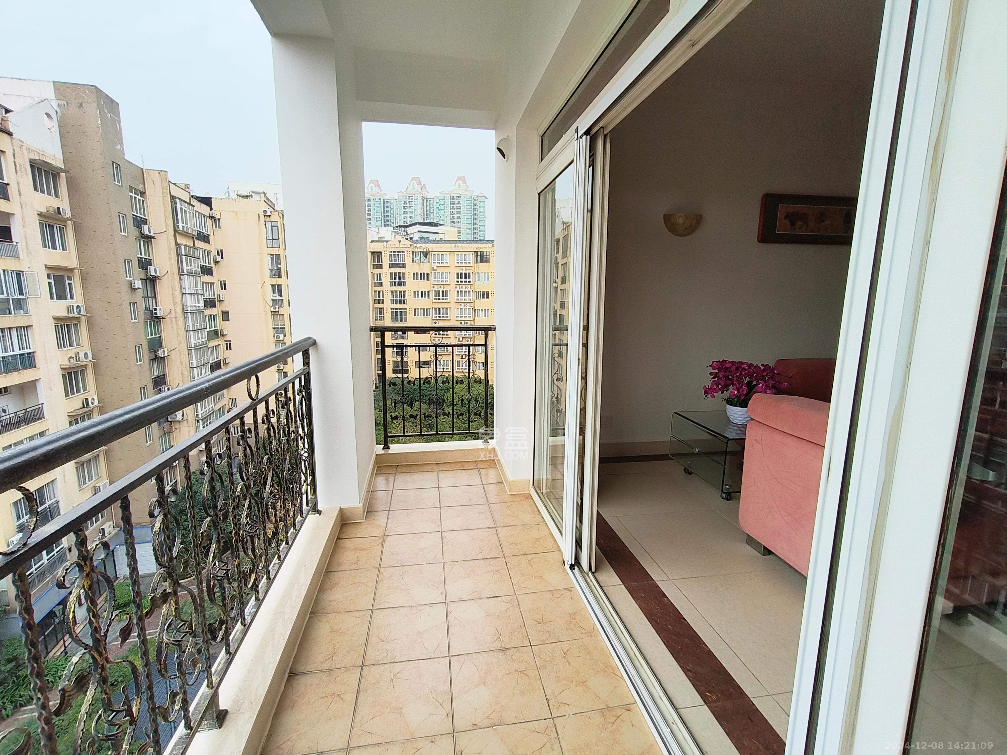 圣爵菲斯 3室2厅1卫 3000.0元/月 圣爵菲斯 3室2厅1卫 3000.0元/月室内图