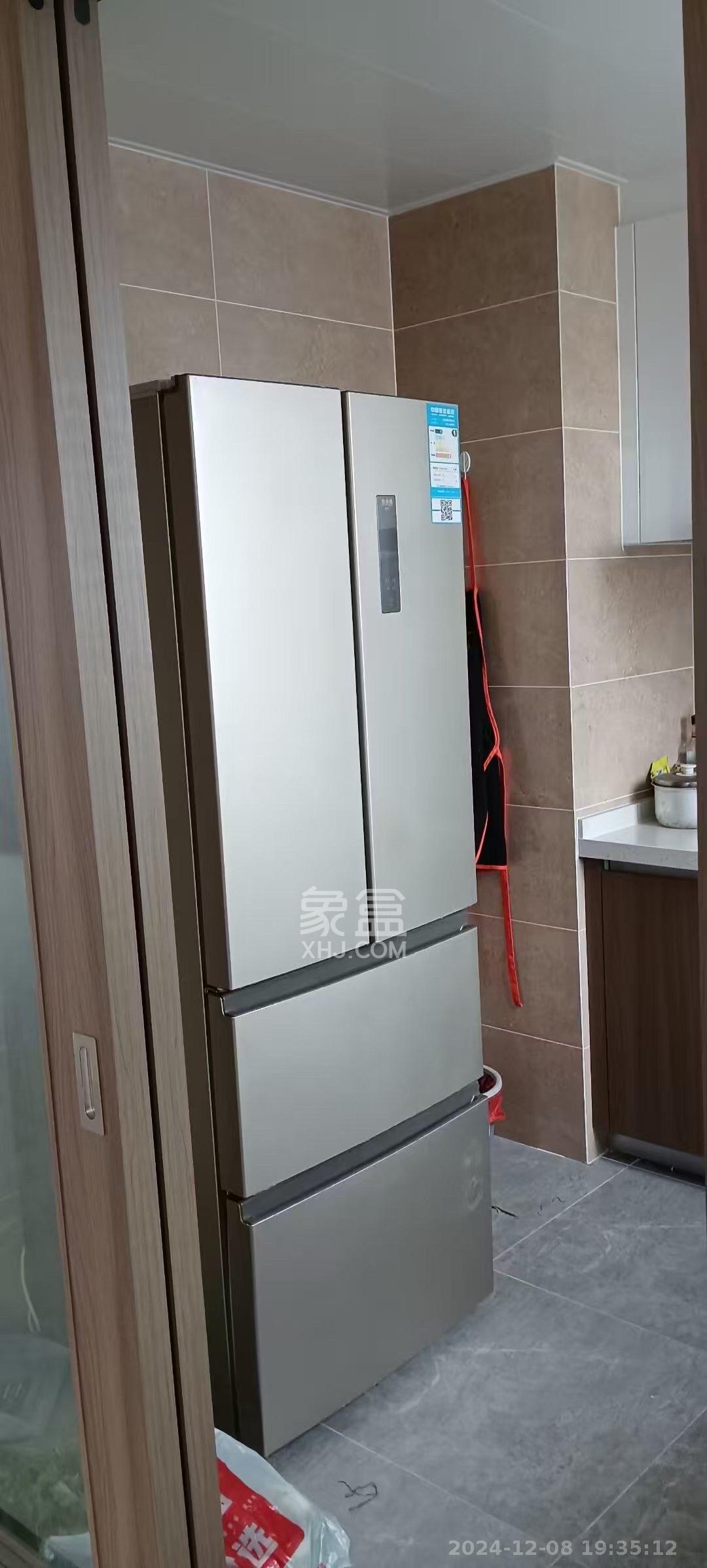 保利茉莉公馆  3室2厅2卫   3700.00元/月室内图