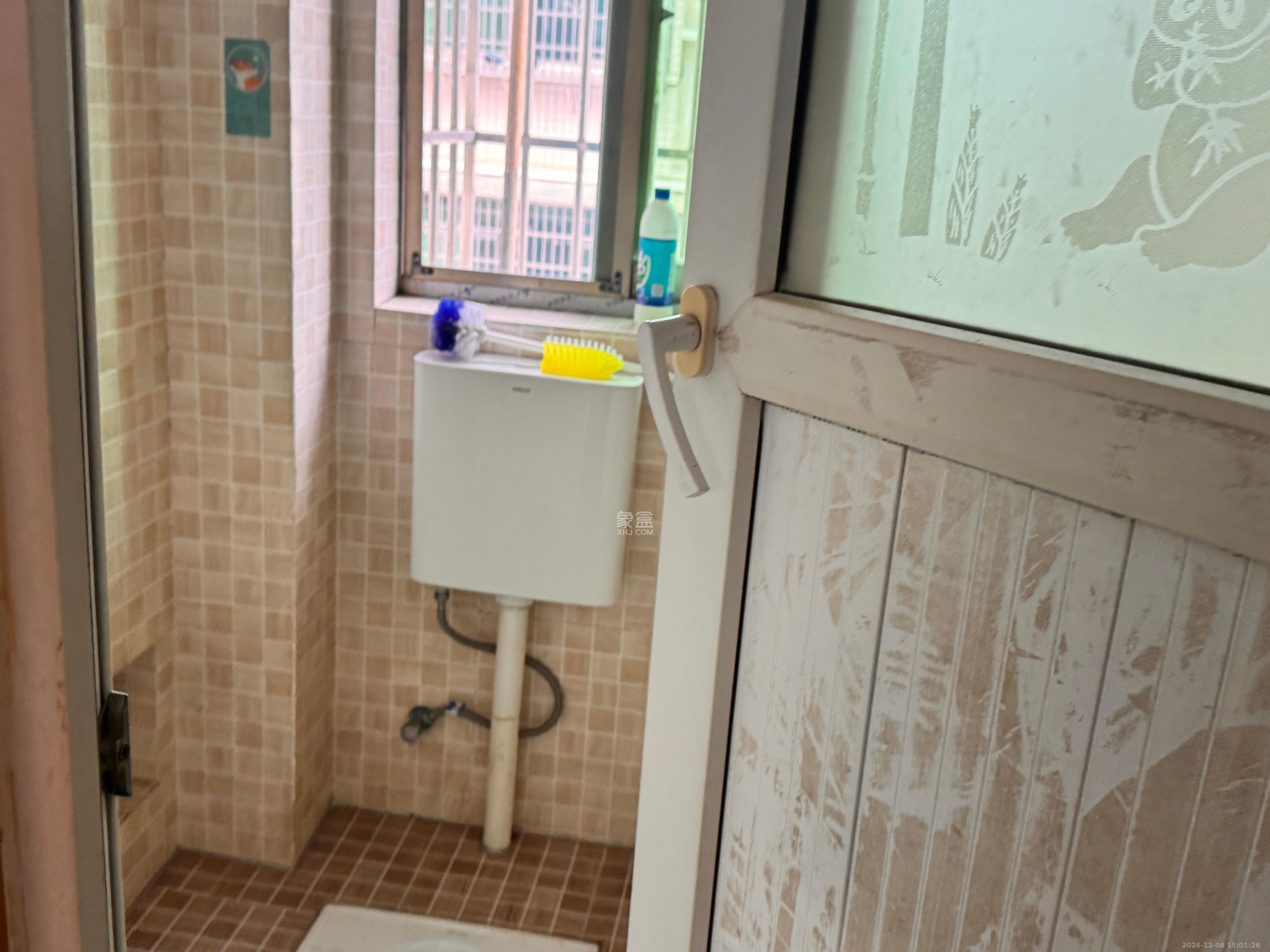 和平小区 1室0厅0卫 1600.0元/月 和平小区 1室0厅0卫 1600.0元/月室内图