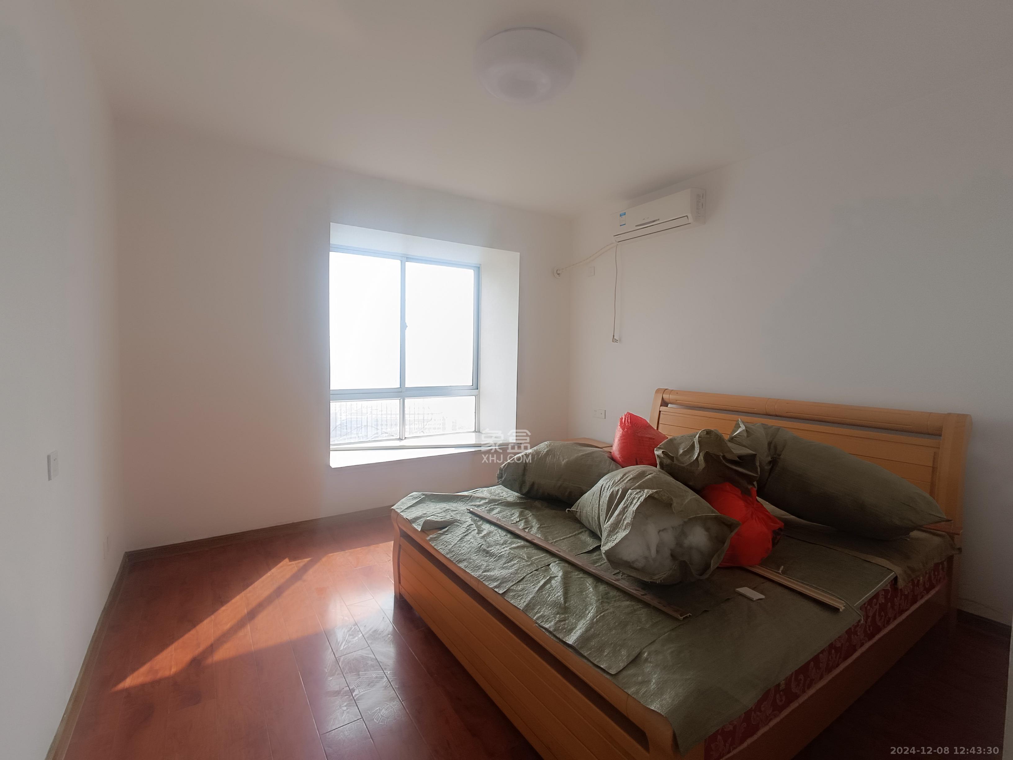 锑都家园 1室2厅2卫 1800.0元/月 锑都家园 1室2厅2卫 1800.0元/月室内图