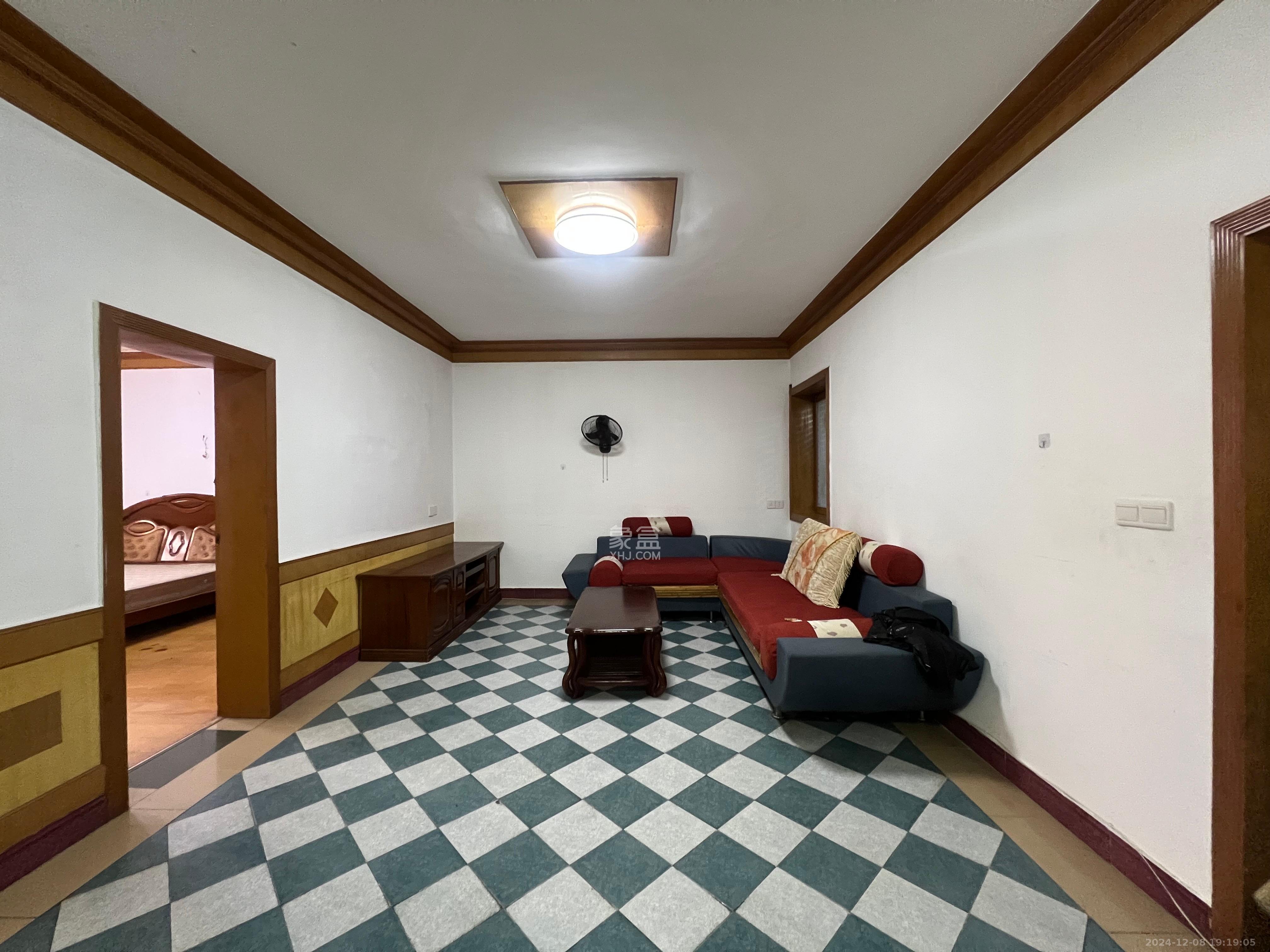 汽车西站商贸城(河西望城坡) 2室2厅1卫 2000.0元/月 汽车西站商贸城(河西望城坡) 2室2厅1卫 2000.0元/月室内图