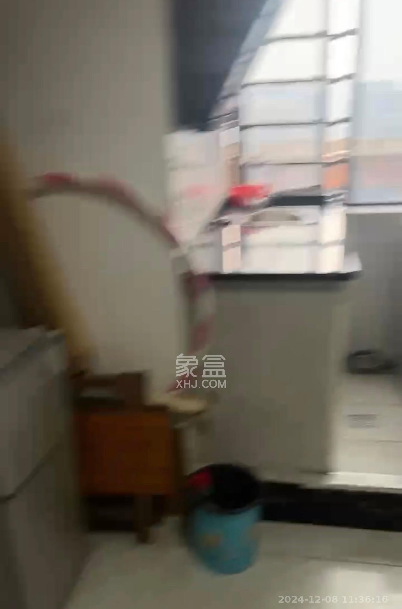 广泰锦苑  1室1厅1卫    1000.0元/月室内图