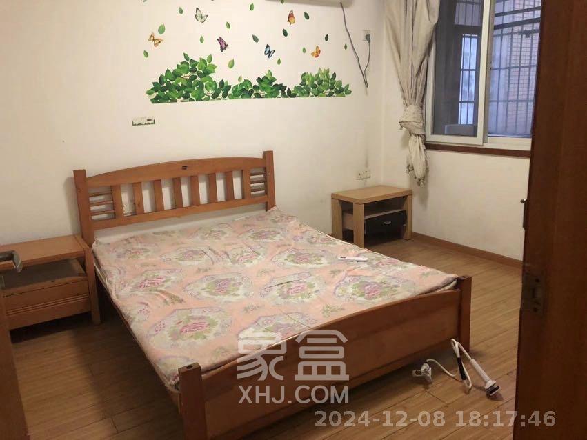 国立投资公司宿舍 2室1厅1卫 1800.0元/月 国立投资公司宿舍 2室1厅1卫 1800.0元/月室内图