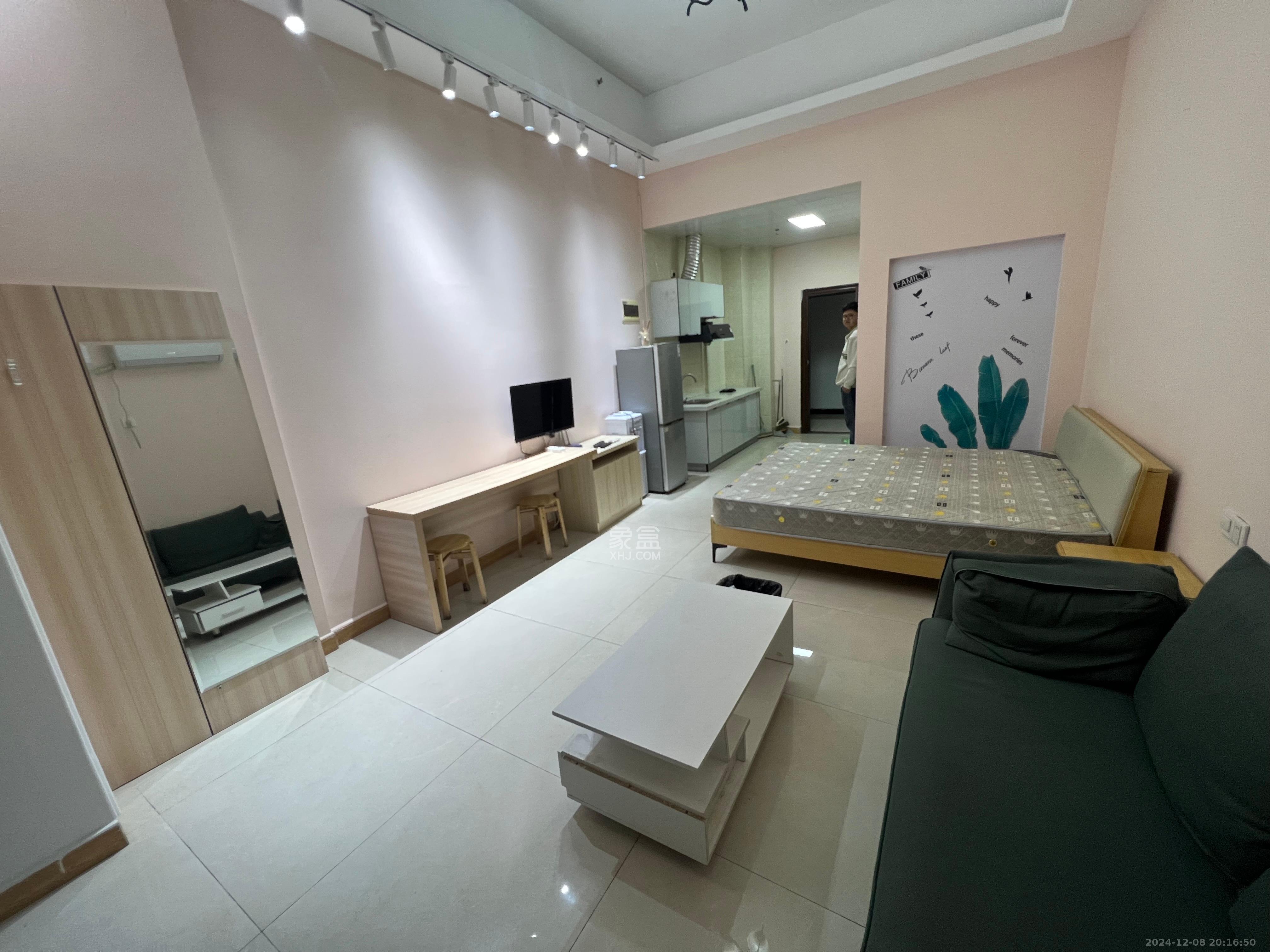 华侨假日中心（晟华苑）  1室1厅1卫   1600.00元/月室内图