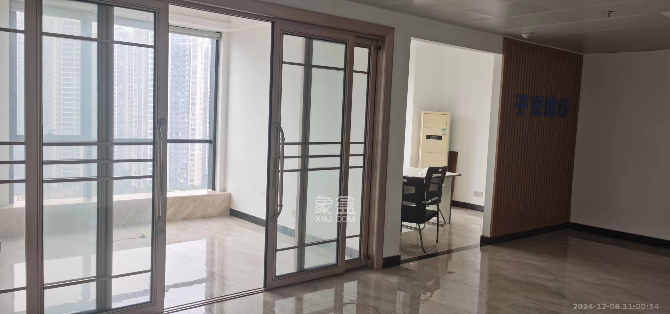 融科东南海  1室1厅1卫    2750.0元/月 融科东南海  1室1厅1卫    2750.0元/月室内图