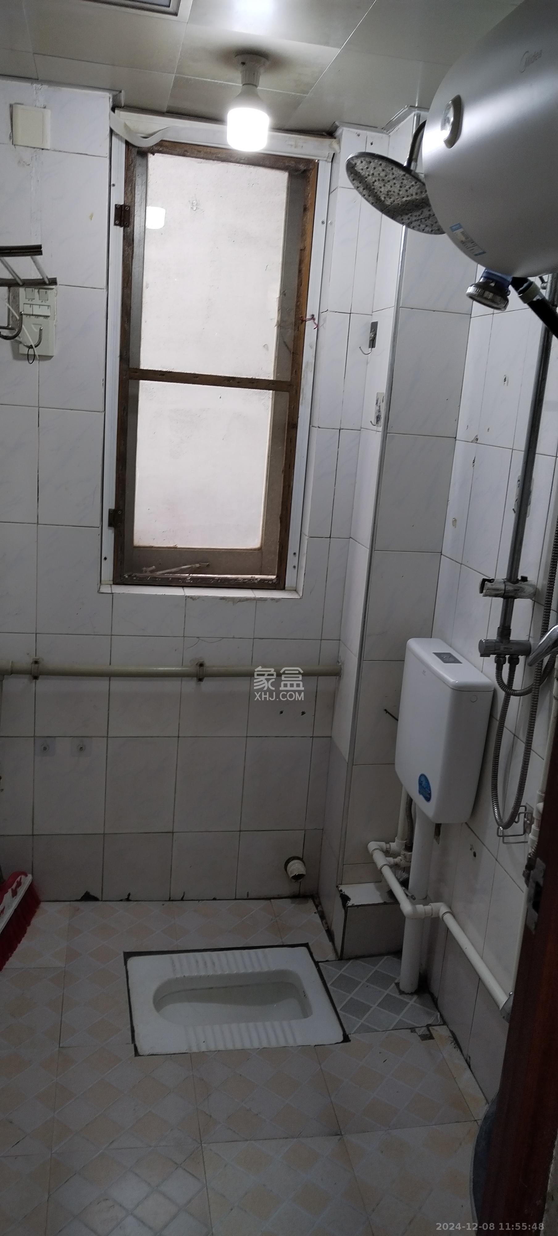 红星建材交易大市场  1室1厅1卫    1000.0元/月 红星建材交易大市场  1室1厅1卫    1000.0元/月室内图