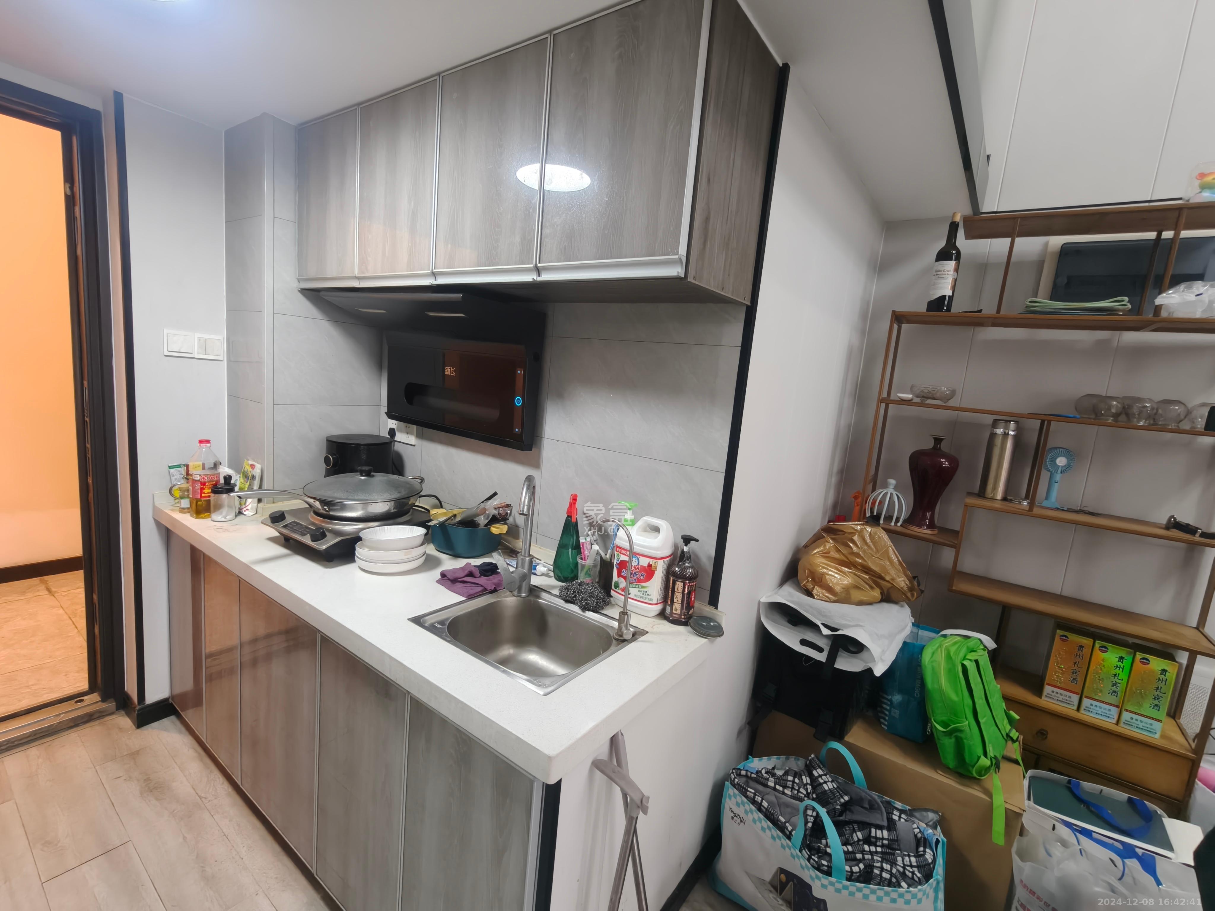 金地铂悦 1室0厅0卫 1800.0元/月 金地铂悦 1室0厅0卫 1800.0元/月室内图