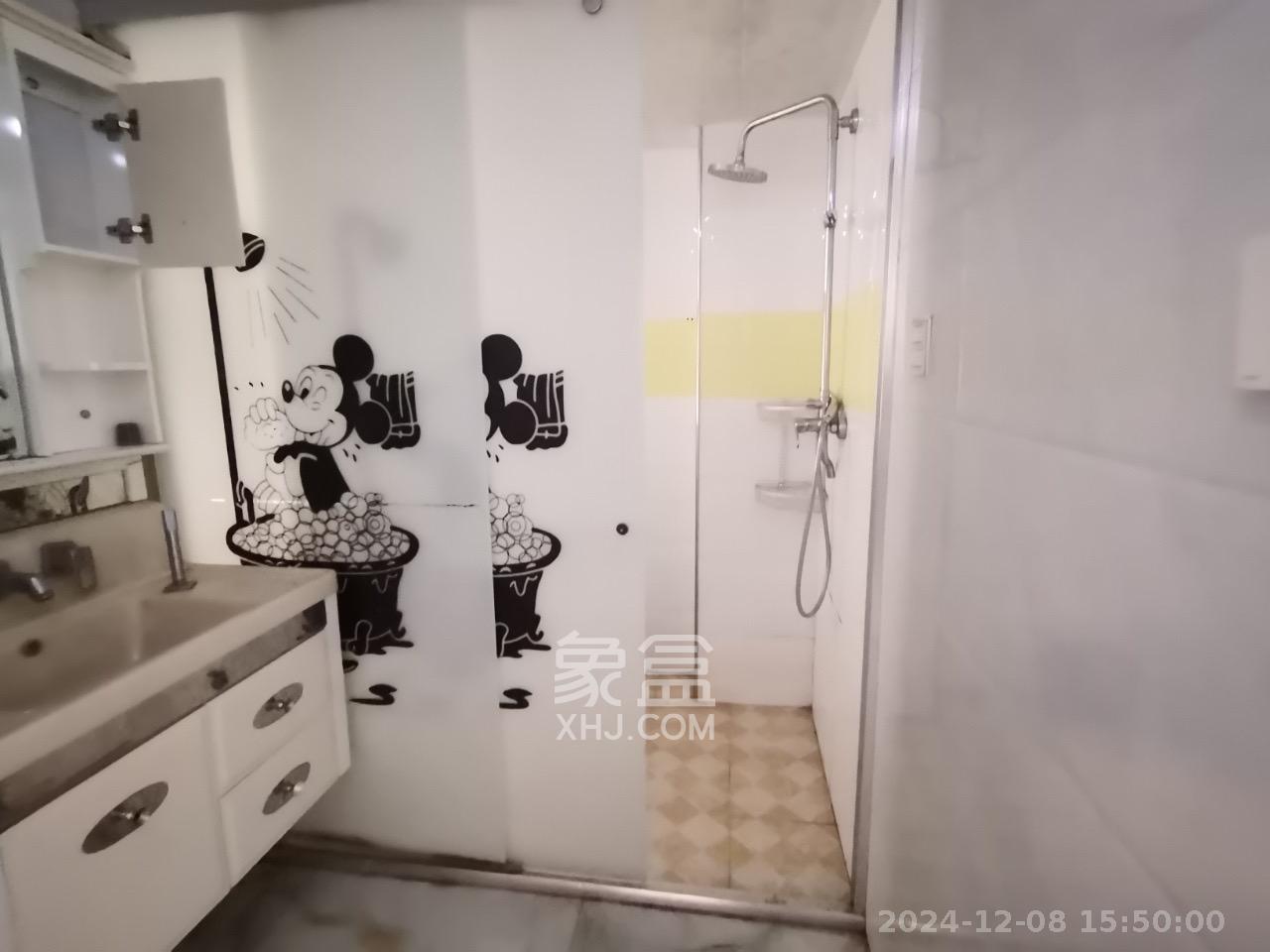 维一星城原山苑 3室2厅1卫 2500.0元/月 维一星城原山苑 3室2厅1卫 2500.0元/月室内图