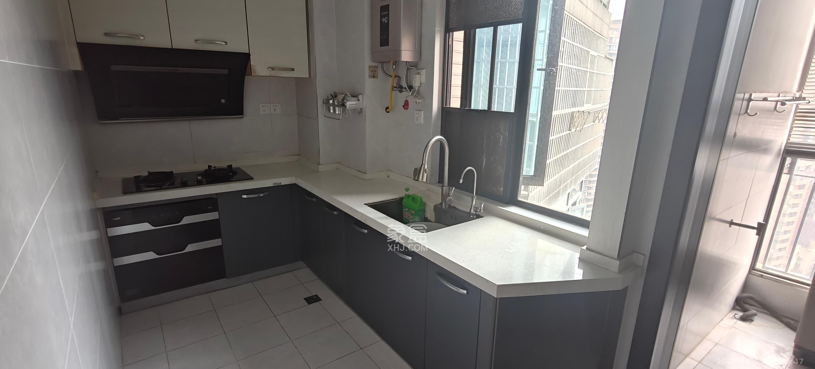 茂华国际湘 1室2厅1卫 2300.0元/月 茂华国际湘 1室2厅1卫 2300.0元/月室内图