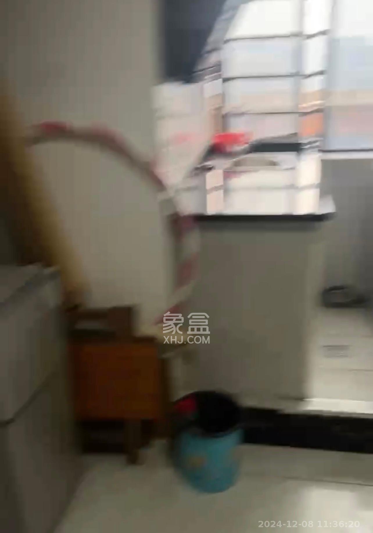 广泰锦苑  1室1厅1卫    1000.0元/月室内图