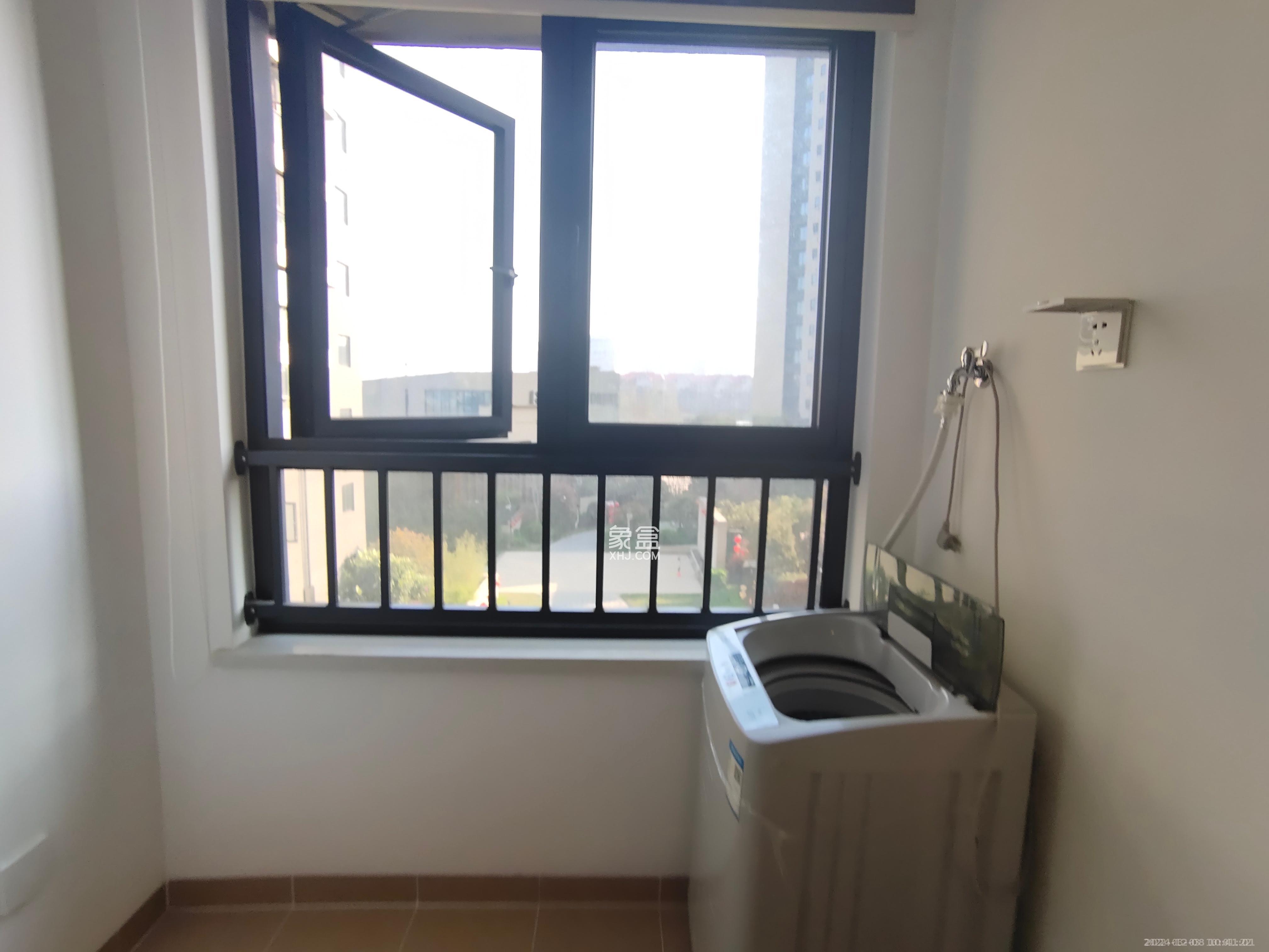 万科金域缇香  1室1厅1卫    1300.0元/月 万科金域缇香  1室1厅1卫    1300.0元/月室内图