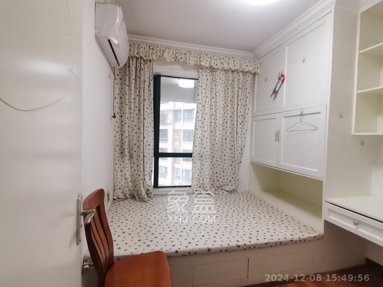 维一星城原山苑 3室2厅1卫 2500.0元/月 维一星城原山苑 3室2厅1卫 2500.0元/月室内图