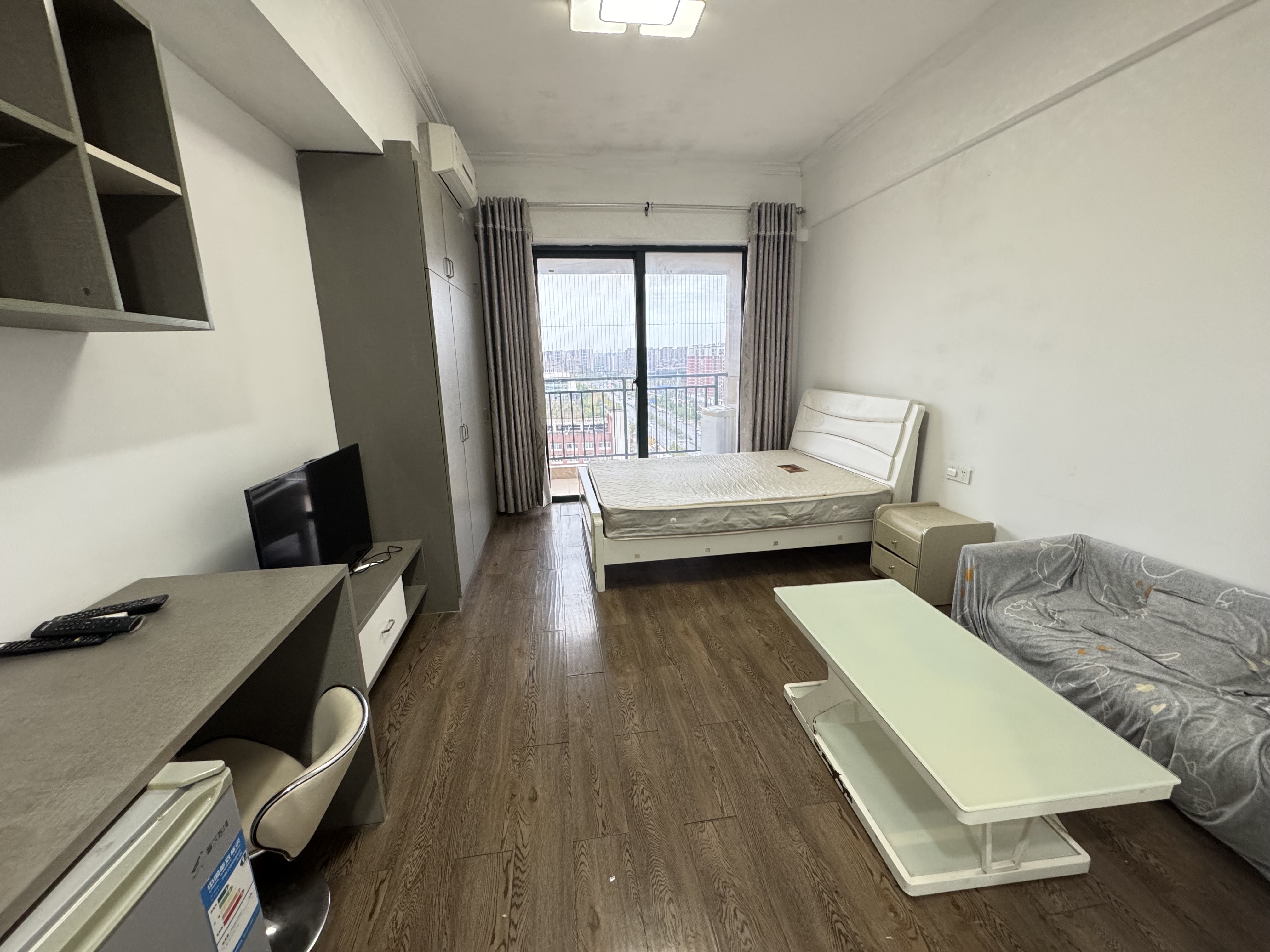 创世纪广场 1室1厅1卫 1500.0元/月 创世纪广场 1室1厅1卫 1500.0元/月户型图