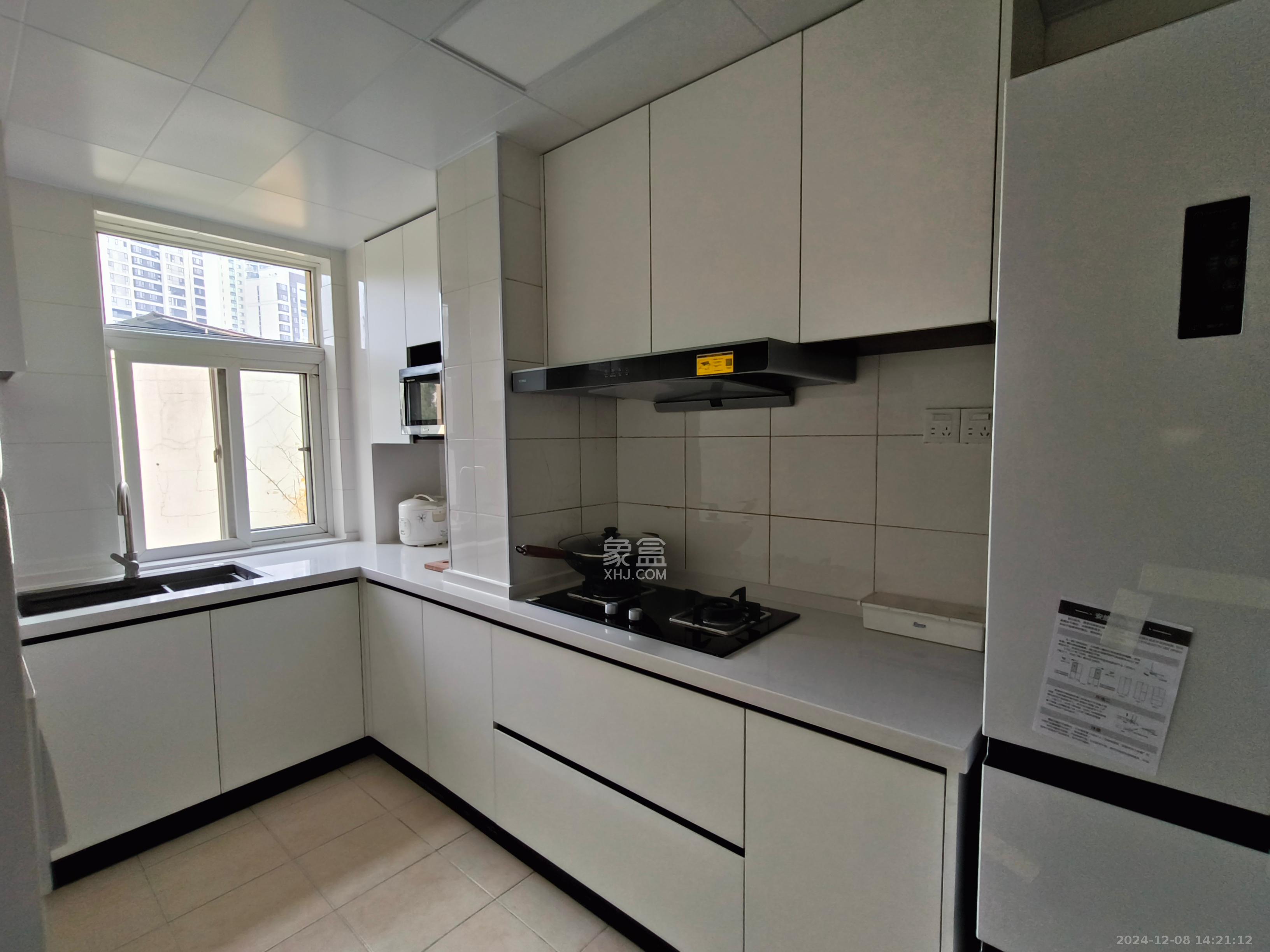 圣爵菲斯 3室2厅1卫 3000.0元/月 圣爵菲斯 3室2厅1卫 3000.0元/月室内图