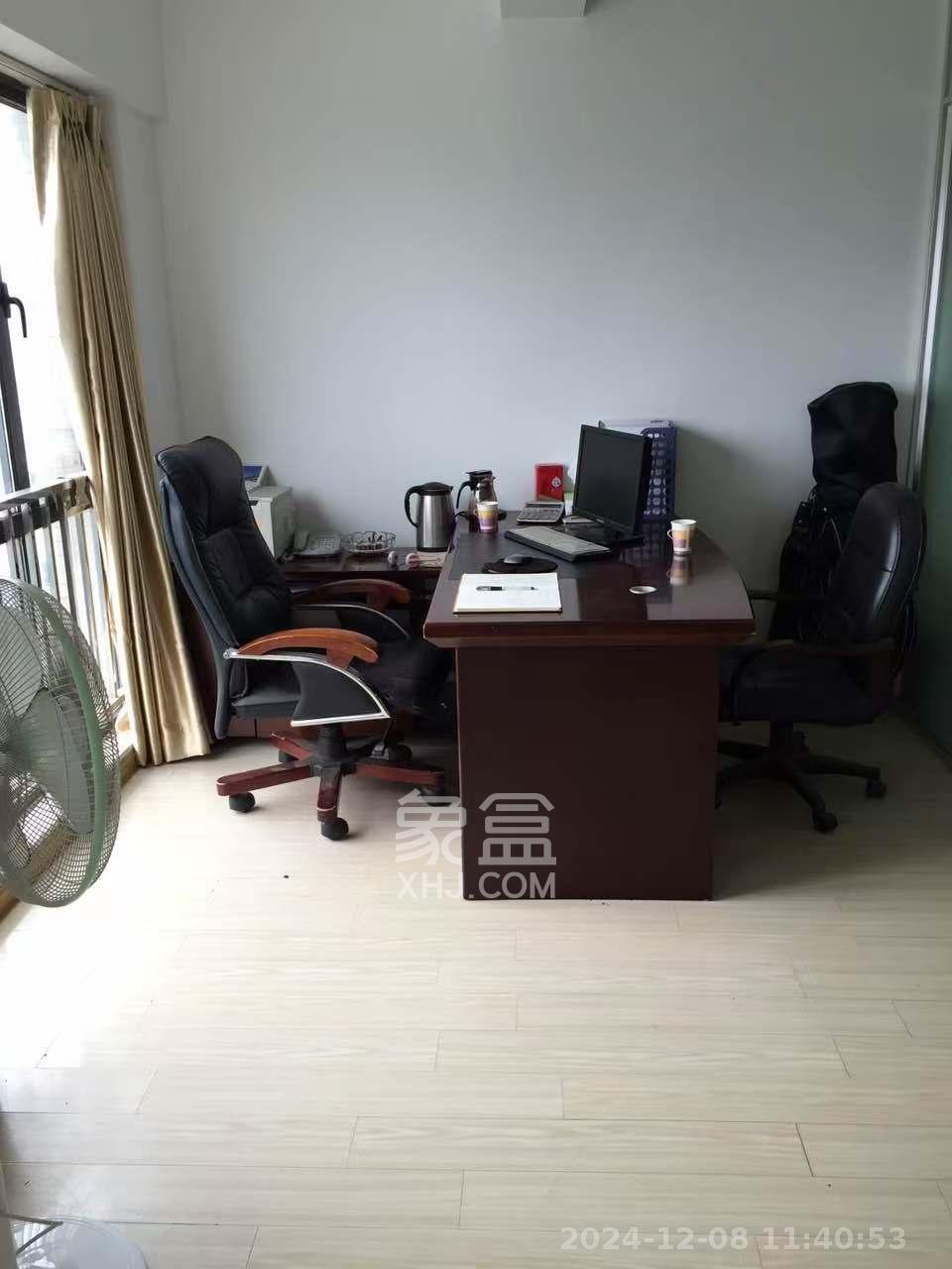 锦泰东环国际 1室1厅1卫 2400.0元/月 锦泰东环国际 1室1厅1卫 2400.0元/月室内图