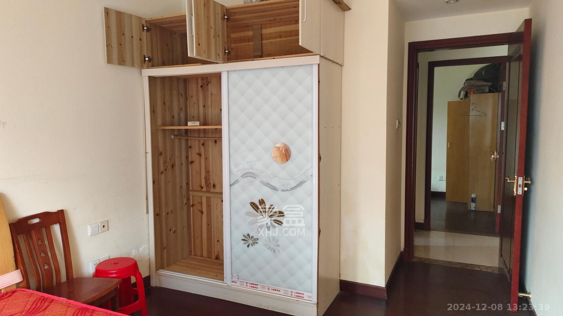 恒大名都  2室2厅1卫   1500.00元/月室内图