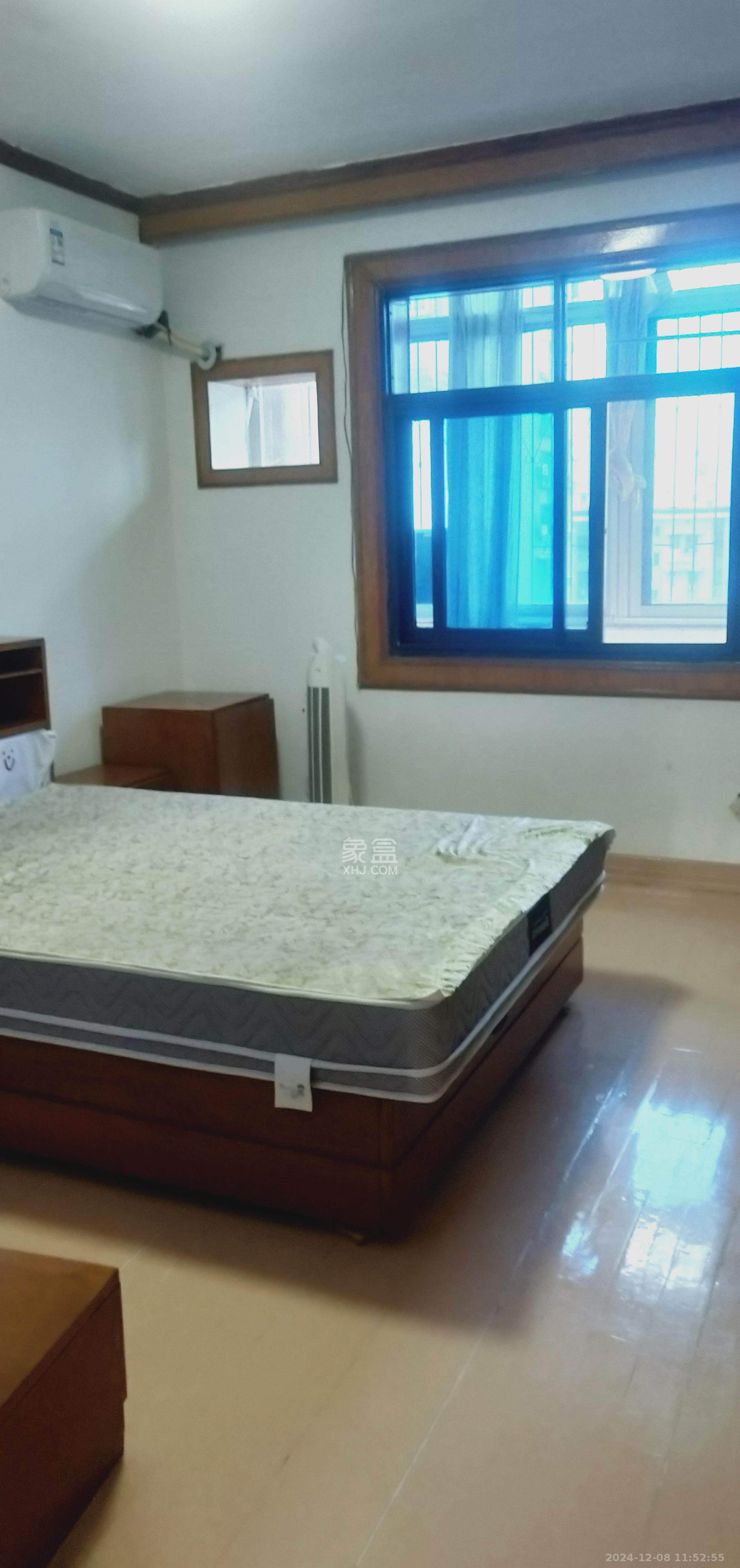 红旗区一片 3室1厅1卫 2600.0元/月 红旗区一片 3室1厅1卫 2600.0元/月室内图