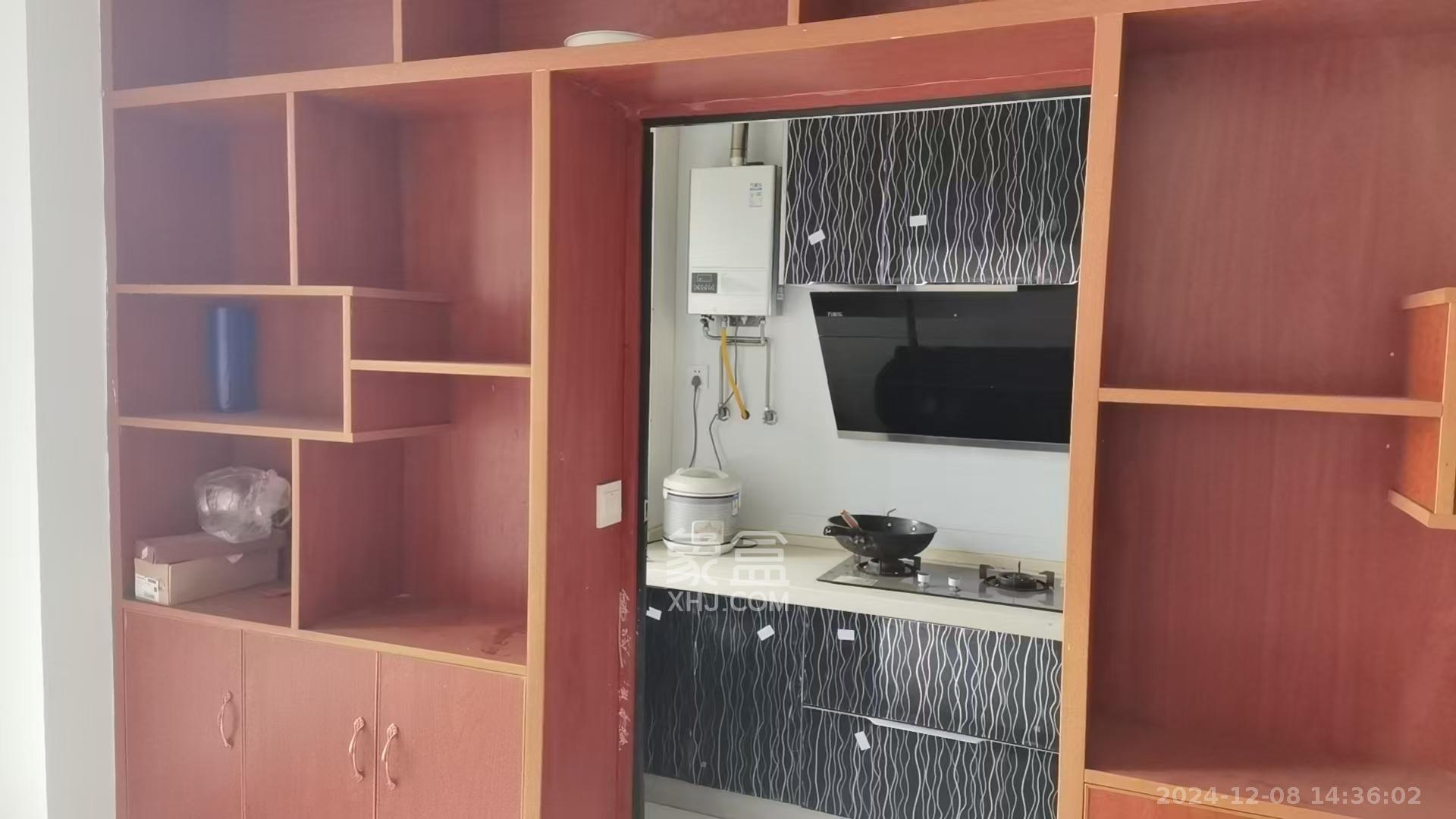 东宜兰园 3室2厅2卫 2400.0元/月 东宜兰园 3室2厅2卫 2400.0元/月室内图