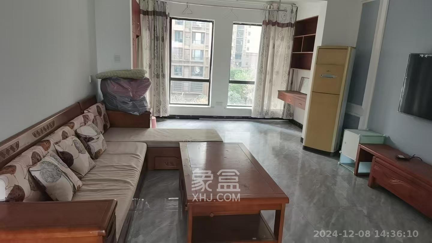 东宜兰园 3室2厅2卫 2400.0元/月 东宜兰园 3室2厅2卫 2400.0元/月室内图