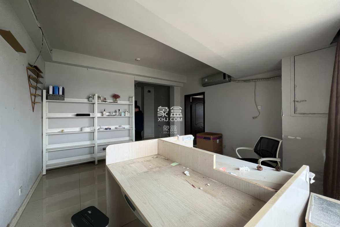 长沙之芯 1室1厅1卫 2600.0元/月 长沙之芯 1室1厅1卫 2600.0元/月室内图