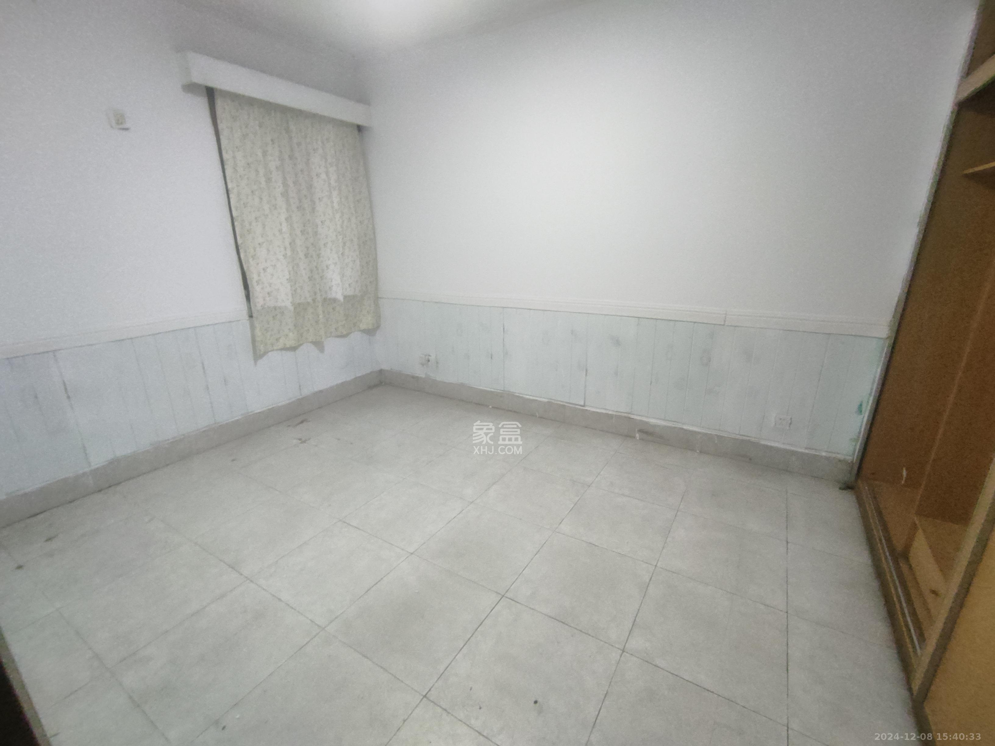 荷花园电信宿舍(天辰荷花苑)  2室1厅1卫    2800.0元/月 荷花园电信宿舍(天辰荷花苑)  2室1厅1卫    2800.0元/月室内图