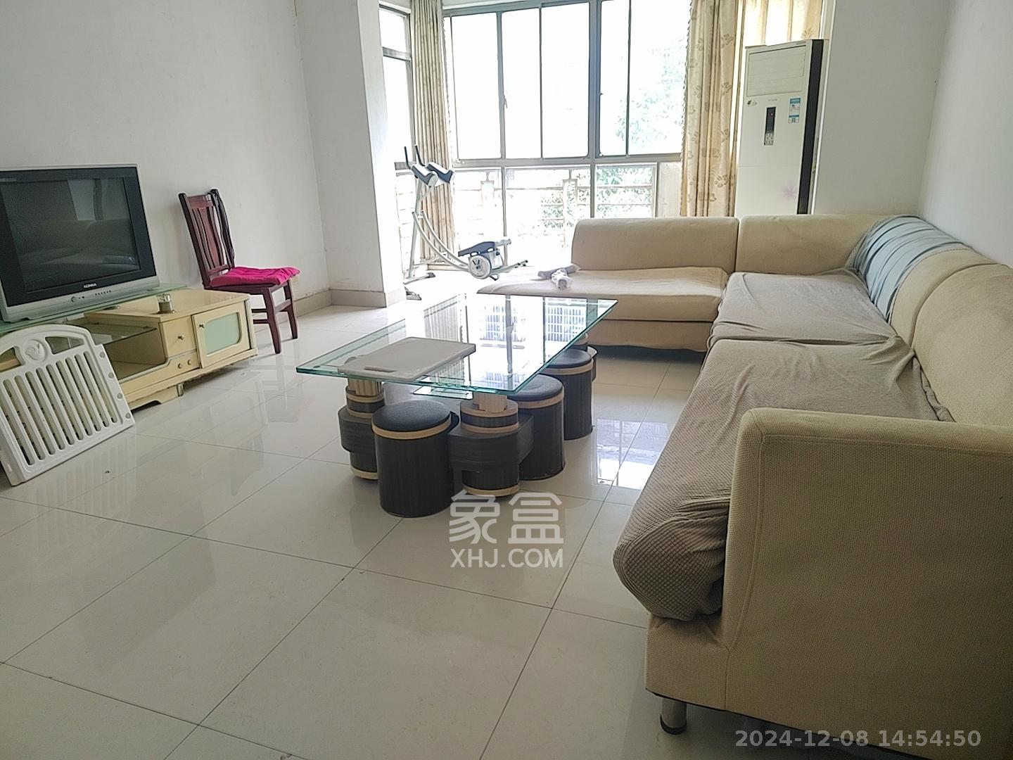 西江庭院(盐业集团宿舍) 3室2厅1卫 2500.0元/月 西江庭院(盐业集团宿舍) 3室2厅1卫 2500.0元/月室内图