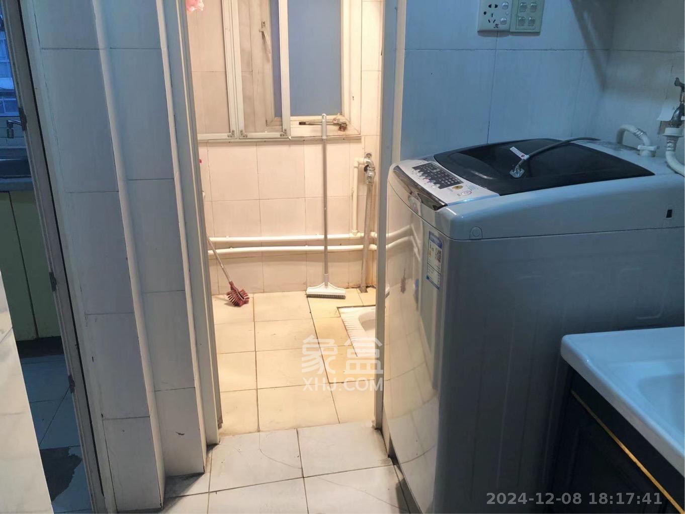 国立投资公司宿舍 2室1厅1卫 1800.0元/月 国立投资公司宿舍 2室1厅1卫 1800.0元/月室内图