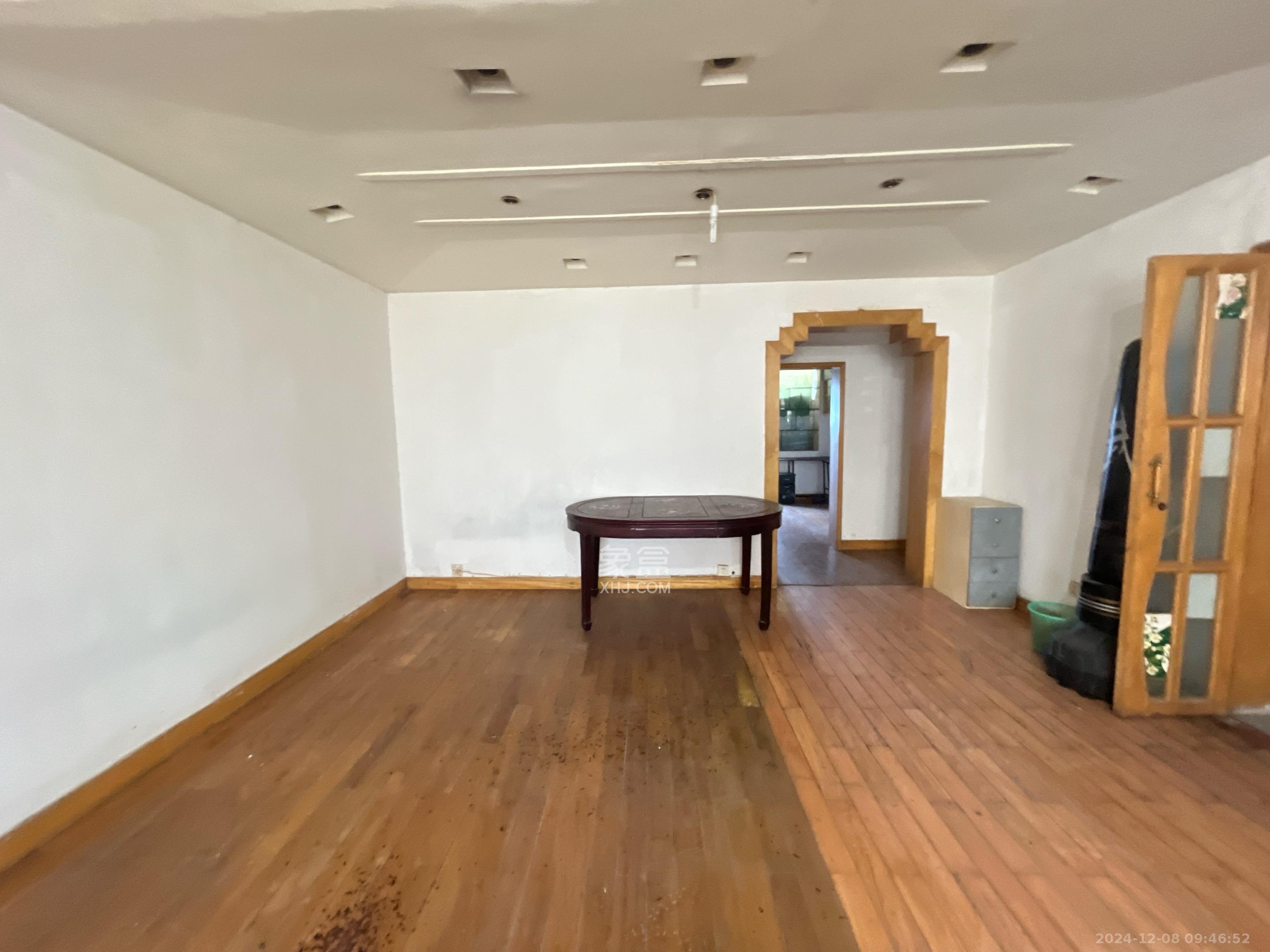 景园小区  3室2厅1卫   1200.00元/月室内图