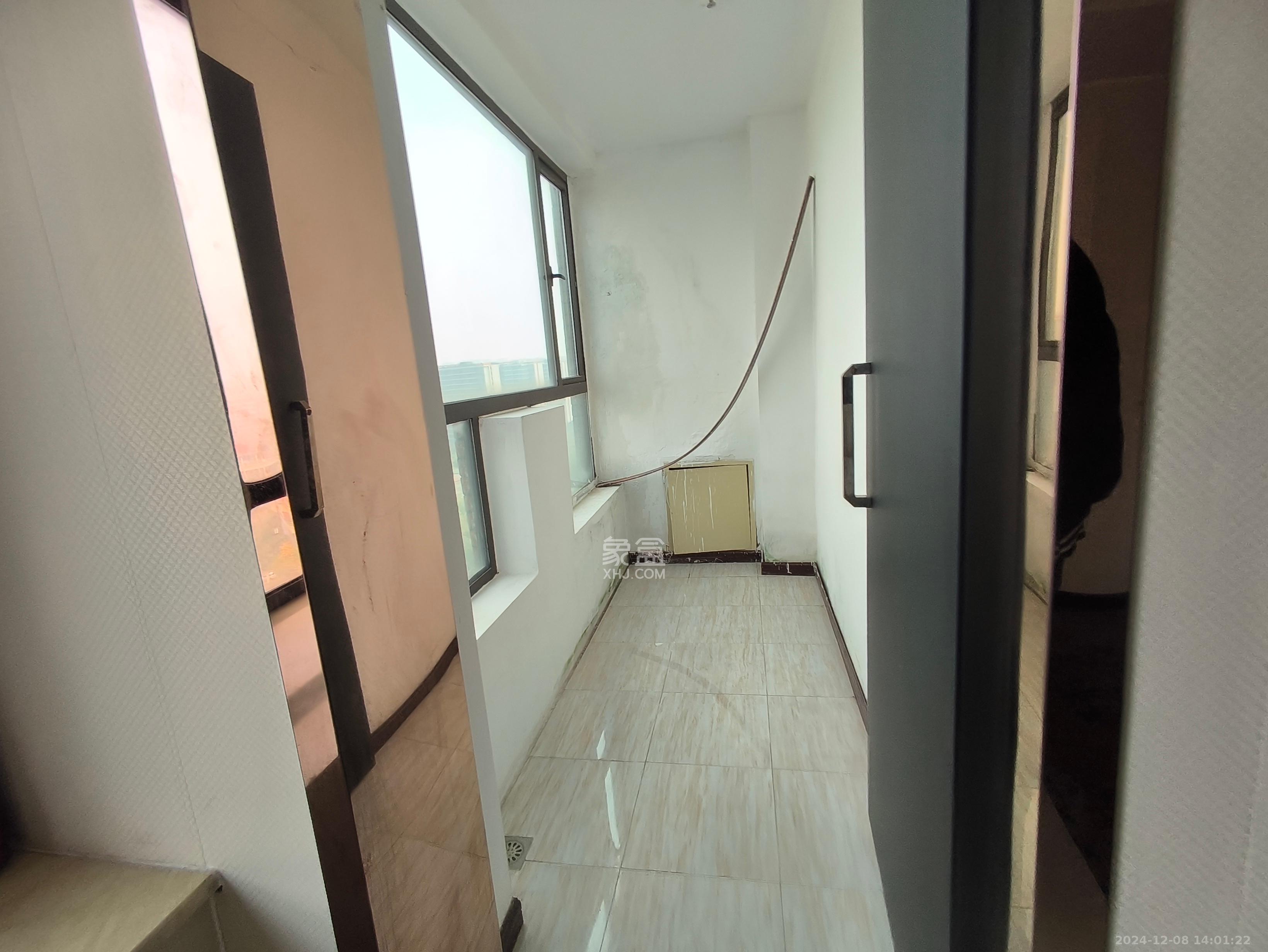 中信凯旋蓝岸(中信新城三期) 1室1厅1卫 1400.0元/月 中信凯旋蓝岸(中信新城三期) 1室1厅1卫 1400.0元/月室内图